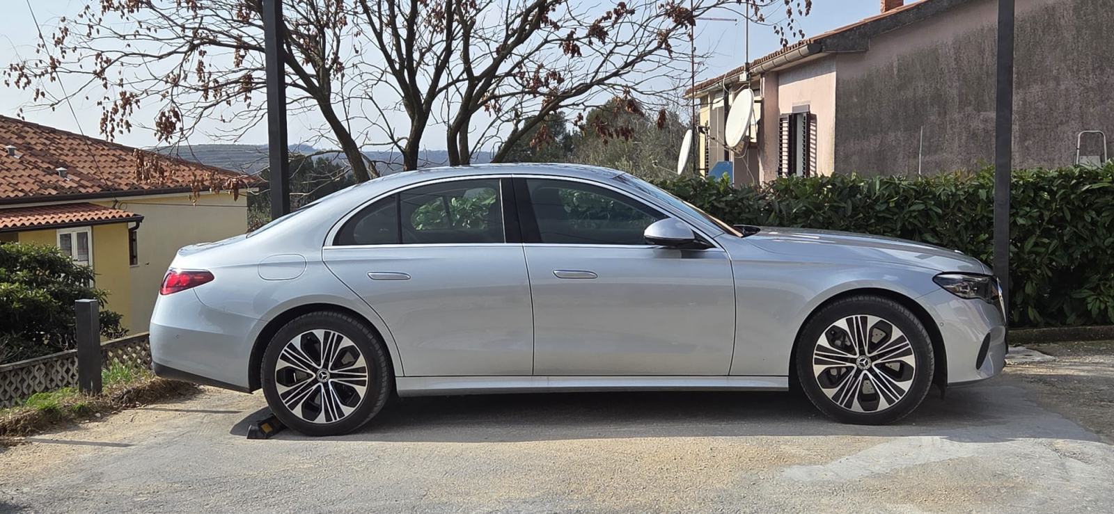 Mercedes E 300de AVANTGARDE ADVANCED PLUS 2024. – 20.000 km – PRILIKA, fotografija 7