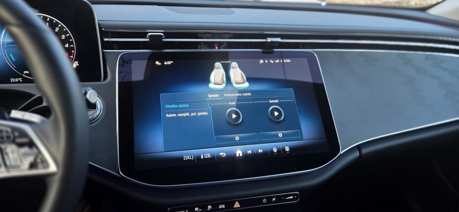 Mercedes E 300de AVANTGARDE ADVANCED PLUS 2024. – 20.000 km – PRILIKA, fotografija 15