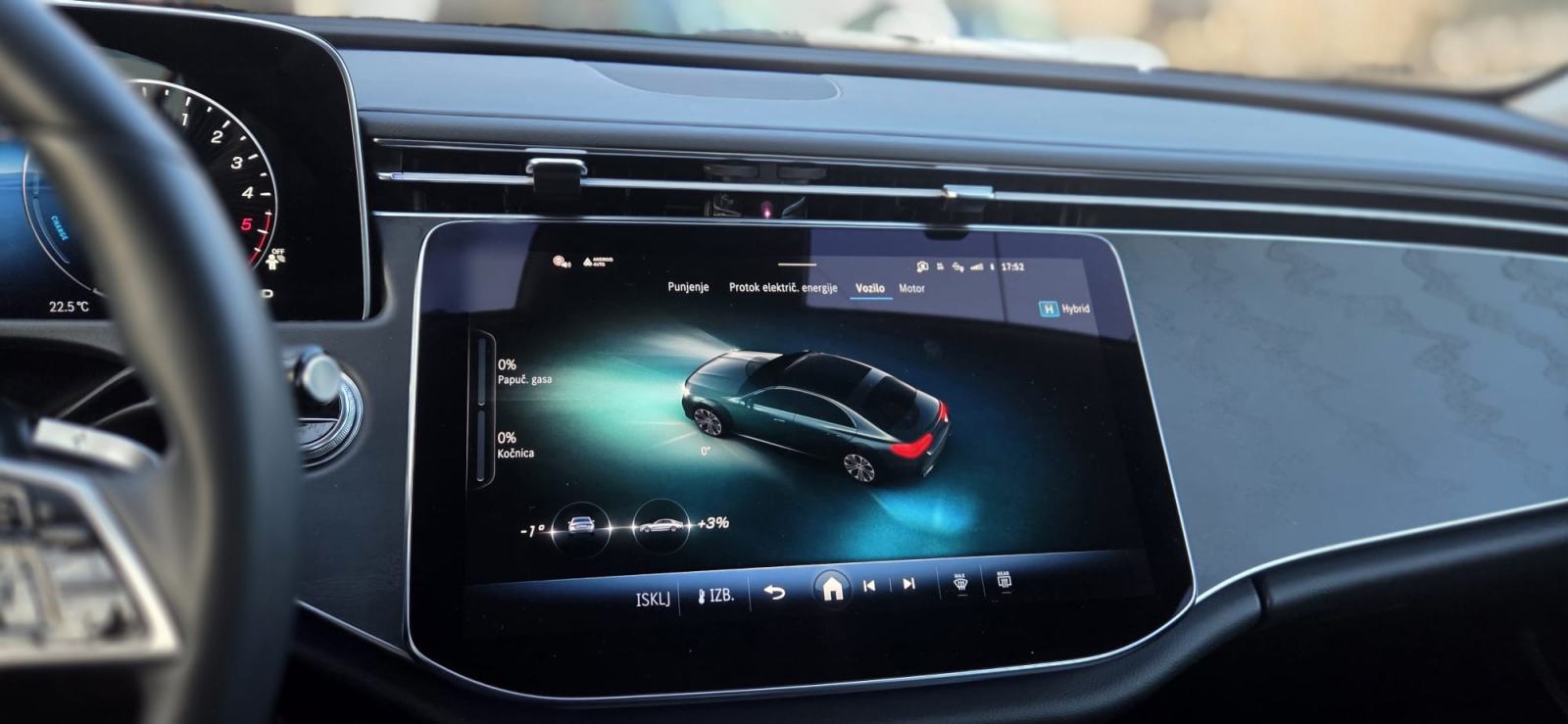 Mercedes E 300de AVANTGARDE ADVANCED PLUS 2024. – 20.000 km – PRILIKA, fotografija 16