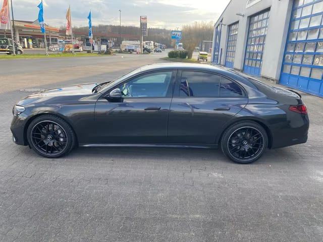 Mercedes-Benz E-klasa E220d AMG, fotografija 5