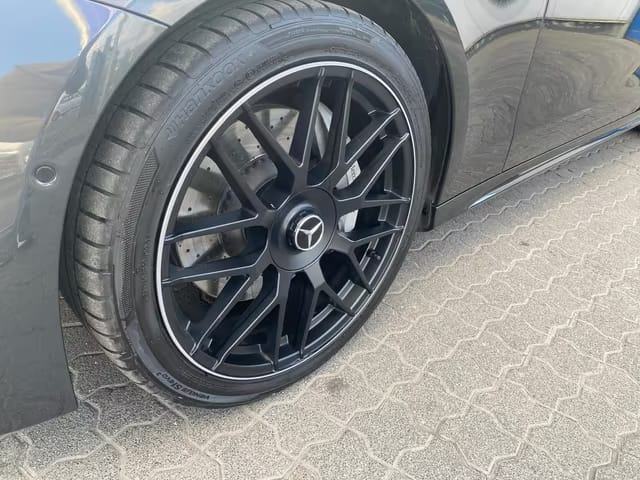 Mercedes-Benz E-klasa E220d AMG, fotografija 17