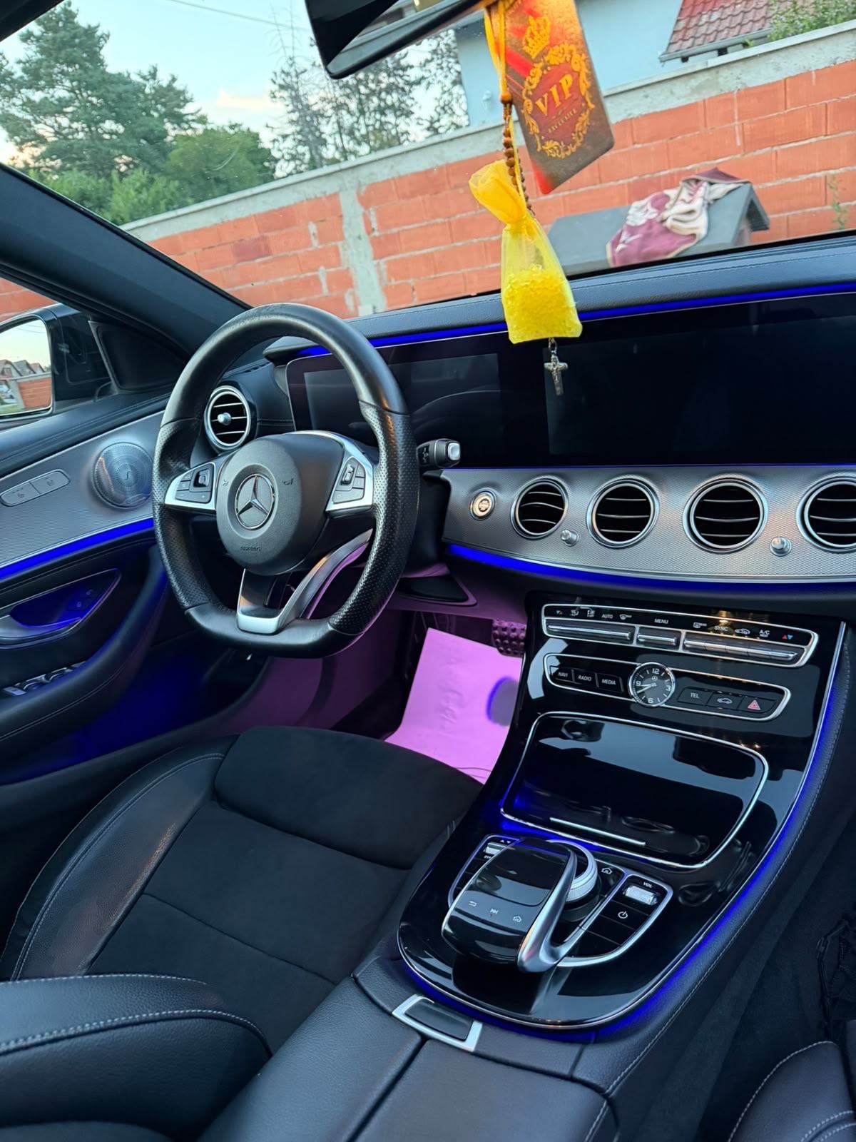 Mercedes-Benz E-klasa E220D reg. do 7/2027. Bez zamjena, fotografija 9