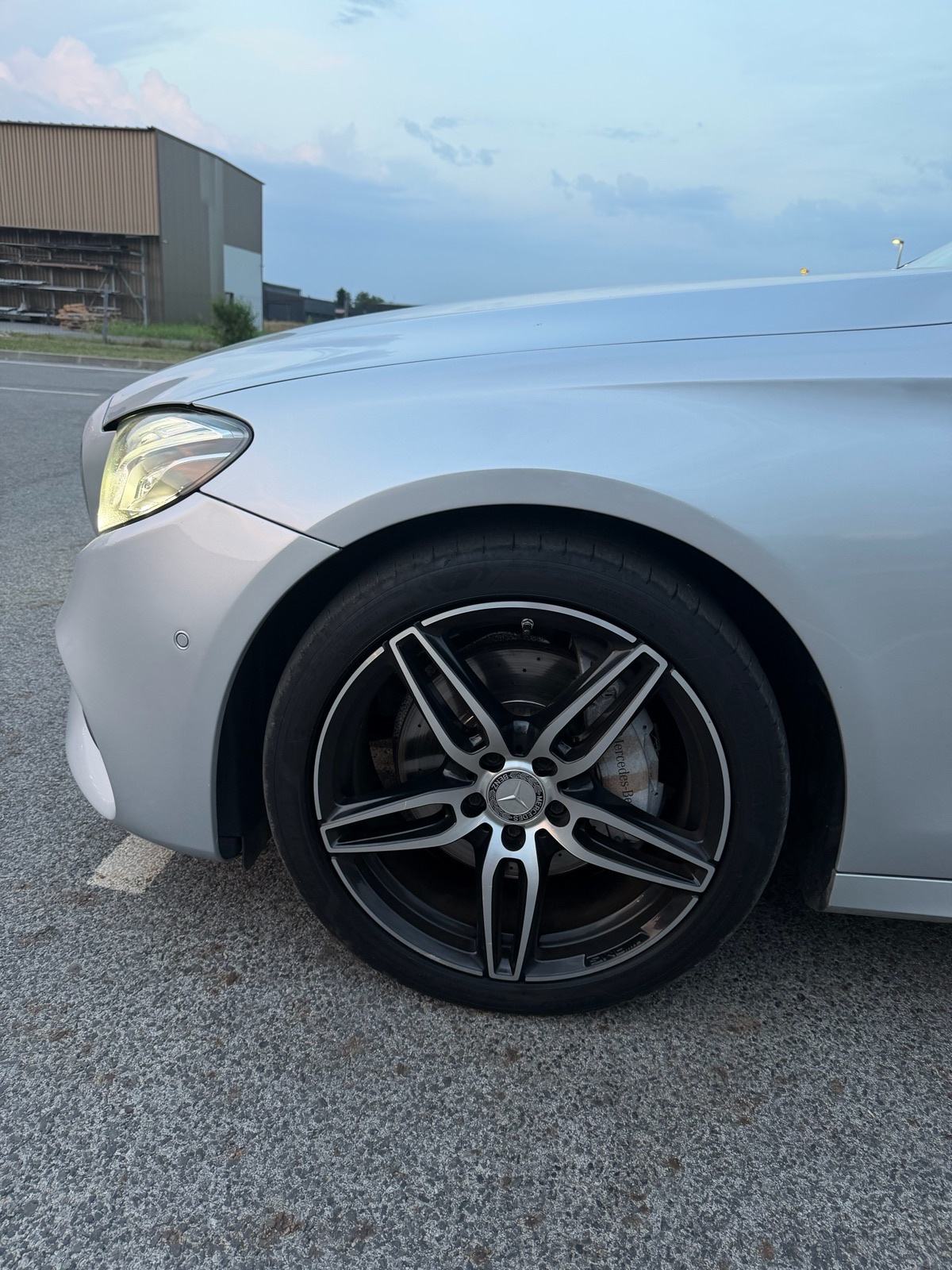 Mercedes-Benz E-klasa E220D reg. do 7/2027. Bez zamjena, fotografija 5