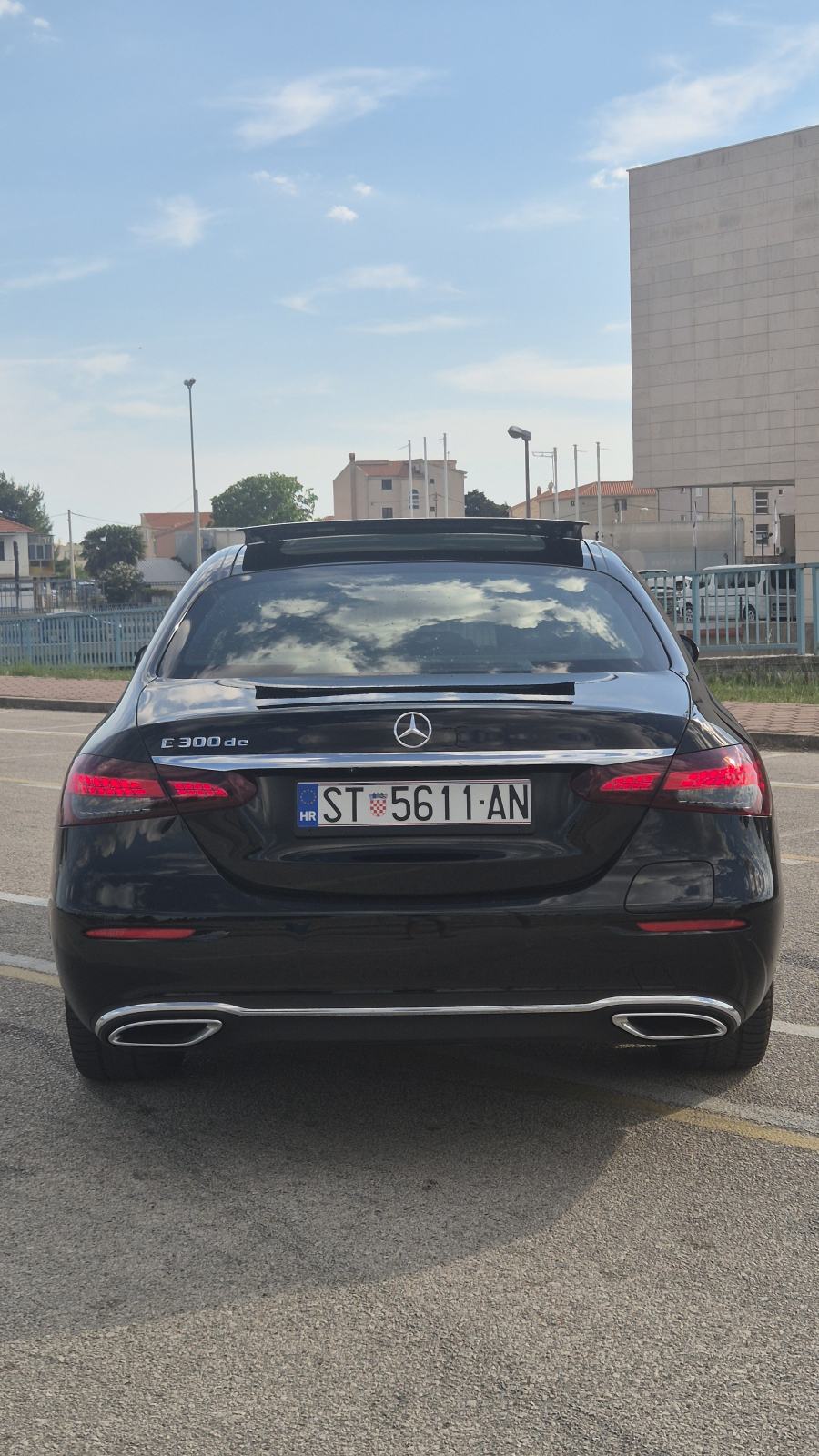 Mercedes-Benz E-klasa E300 de automatik, fotografija 5