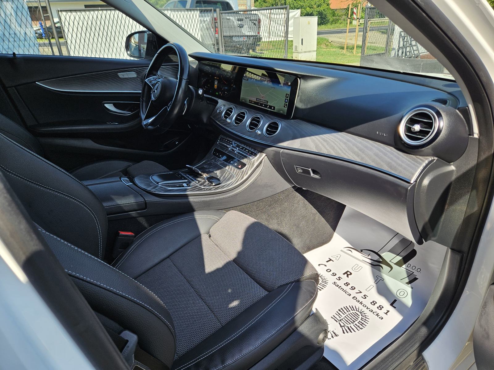 Mercedes-Benz E-klasa E300e,LEASING BEZ UČEŠĆA I BEZ JAMACA, fotografija 15