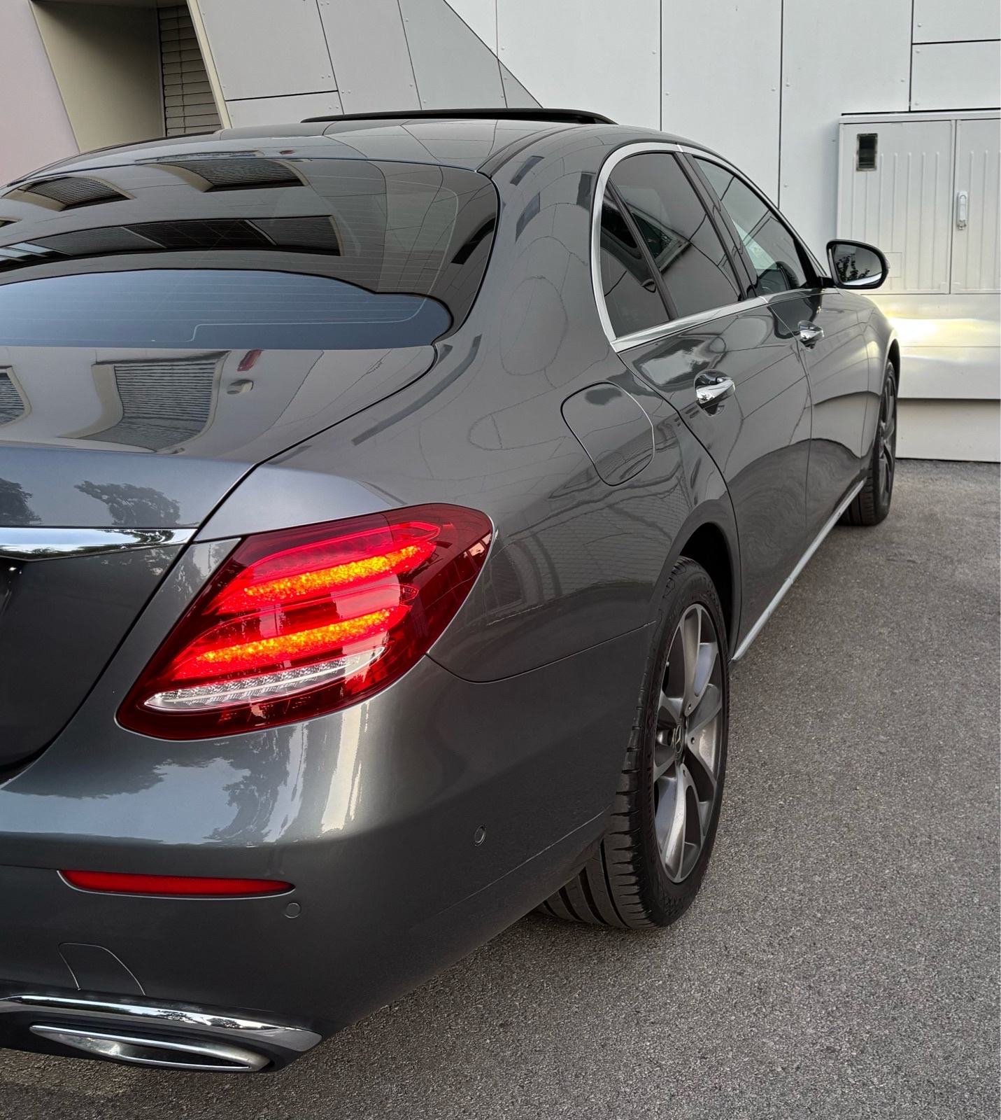 Mercedes-Benz E-klasa LIMUZINA 350cdi AVANTGARDE automatik, pogled izvana - slika 5