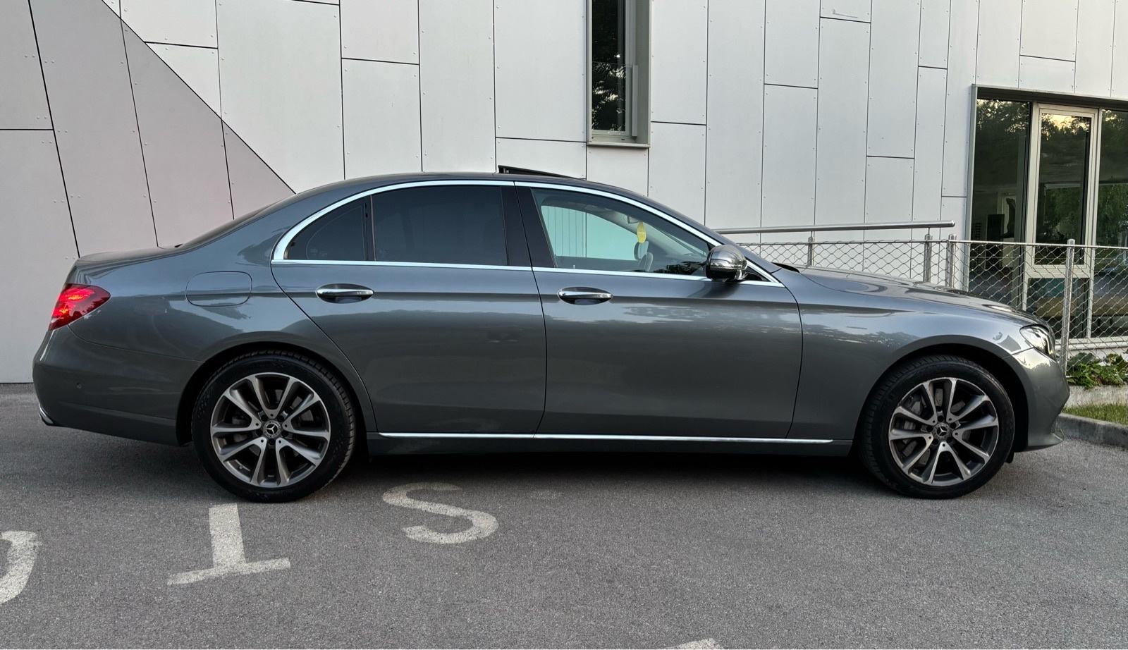 Mercedes-Benz E-klasa LIMUZINA 350cdi AVANTGARDE automatik, fotografija 8