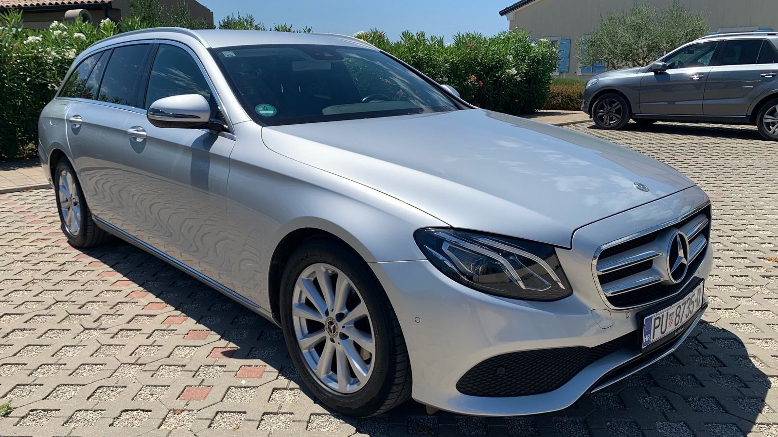 Mercedes-Benz E-klasa T-model 220 d HR regestriran! Kao nov!, fotografija 6
