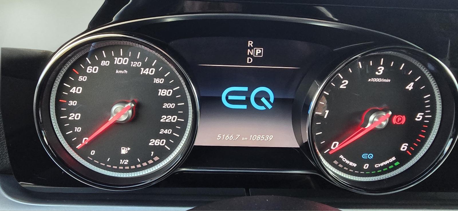 Mercedes-Benz E 300 D / KAMERA / HEAD UP/ 306 KS/, fotografija 10