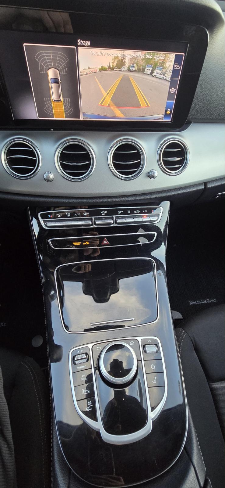Mercedes-Benz E 300 D / KAMERA / HEAD UP/ 306 KS/, fotografija 11