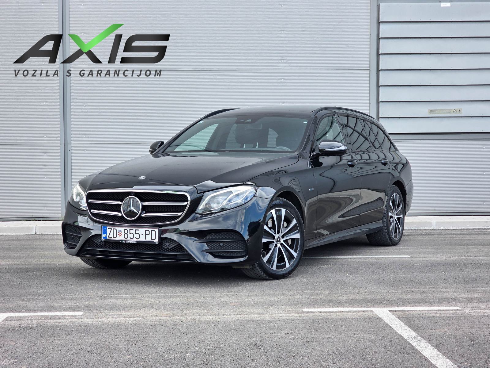 Mercedes-Benz E300 de T AMG Line |Pano |Burmester |Widescreen |Ambient, pogled izvana - slika 1