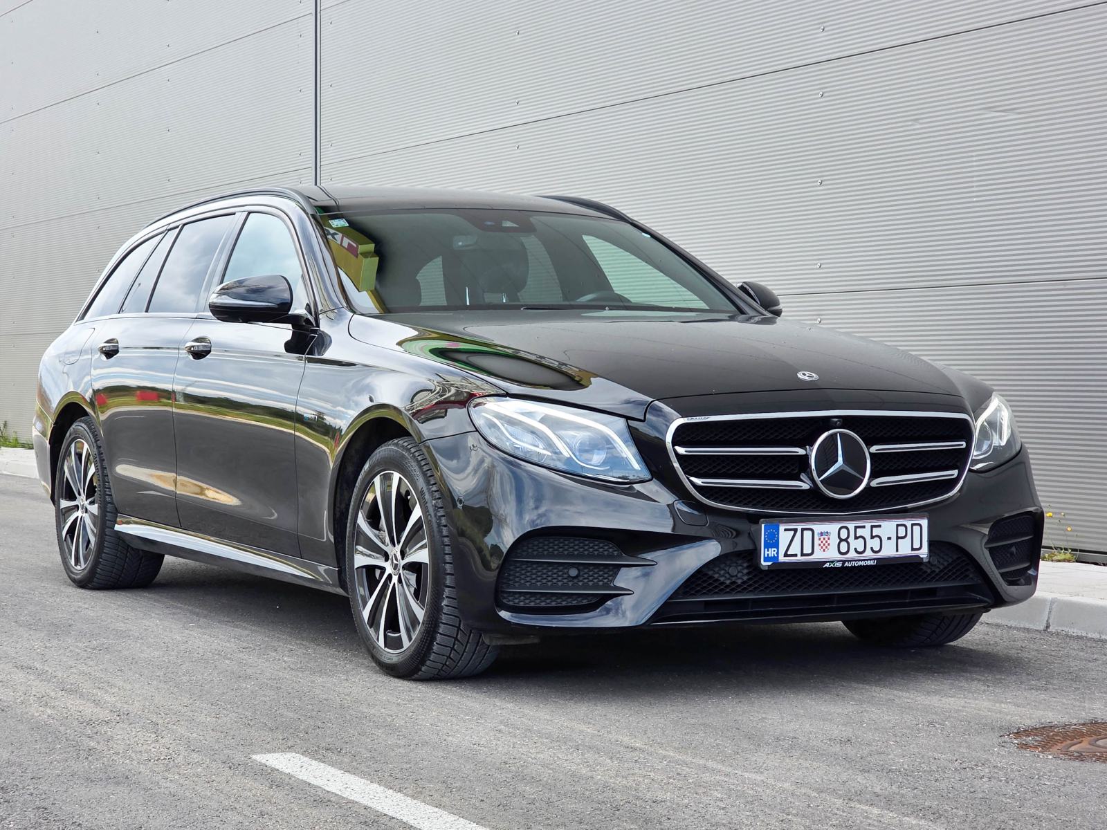 Mercedes-Benz E300 de T AMG Line |Pano |Burmester |Widescreen |Ambient, fotografija 14