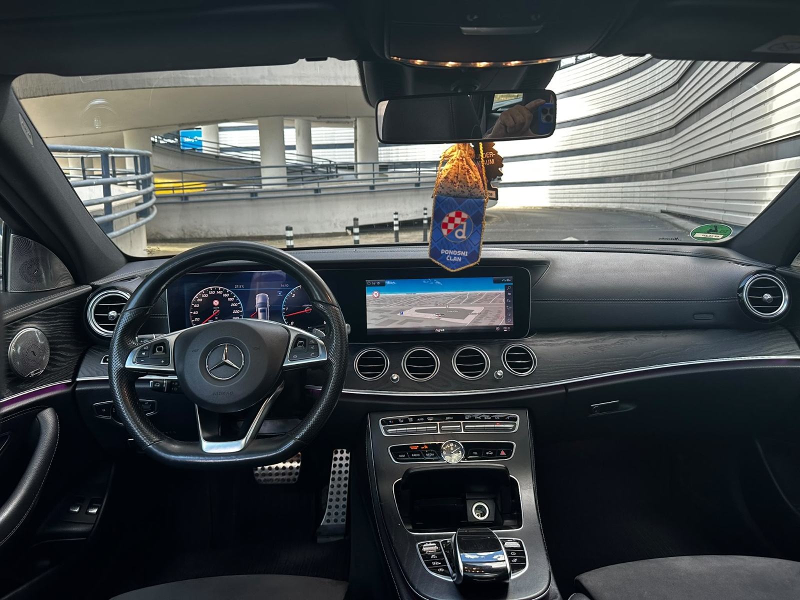 Mercedes-Benz E-klasa T-model 350d 4Matic*AMG*Pano*Navi*360*Novo*, fotografija 13