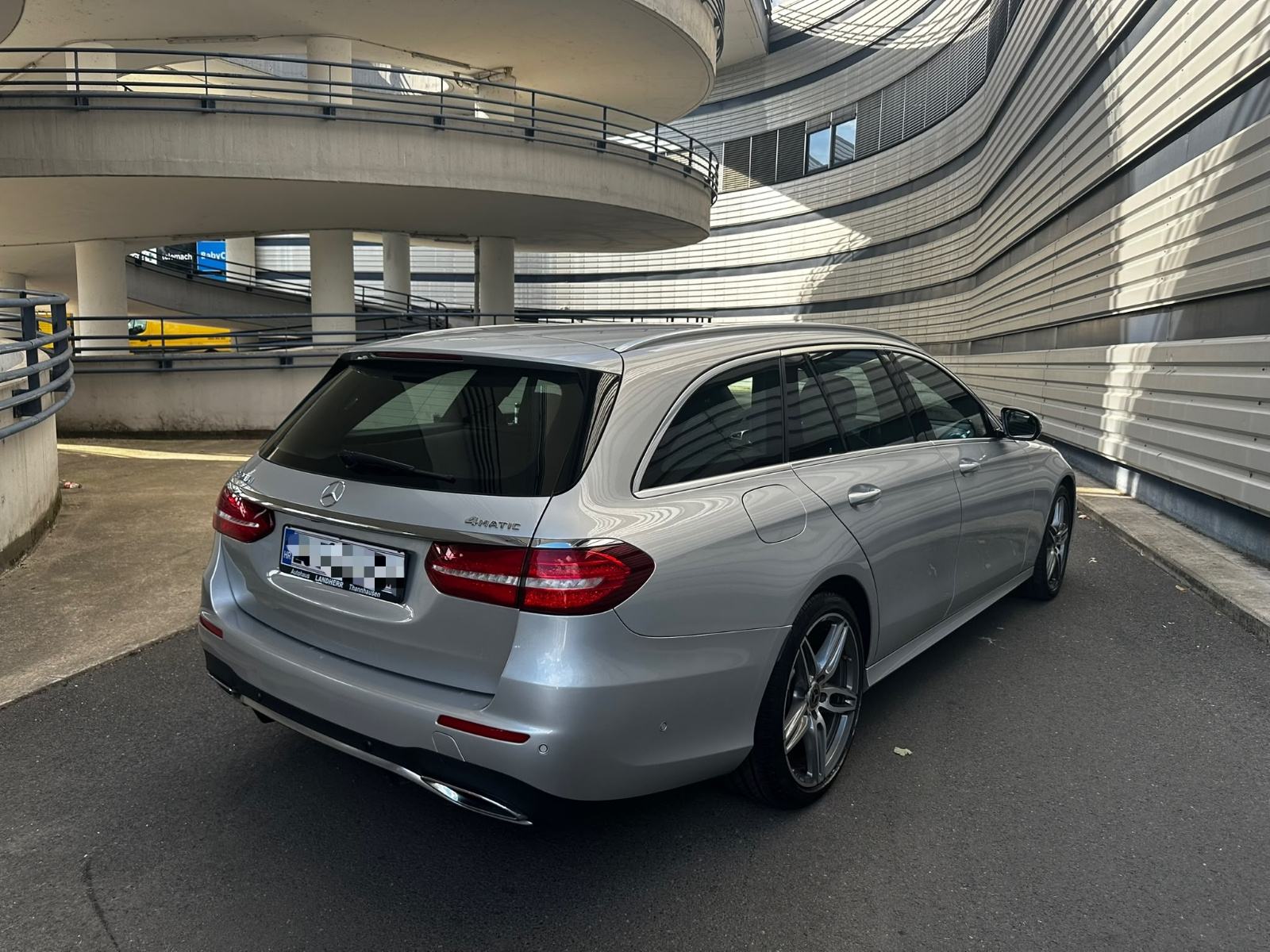 Mercedes-Benz E-klasa T-model 350d 4Matic*AMG*Pano*Navi*360*Novo*, fotografija 7