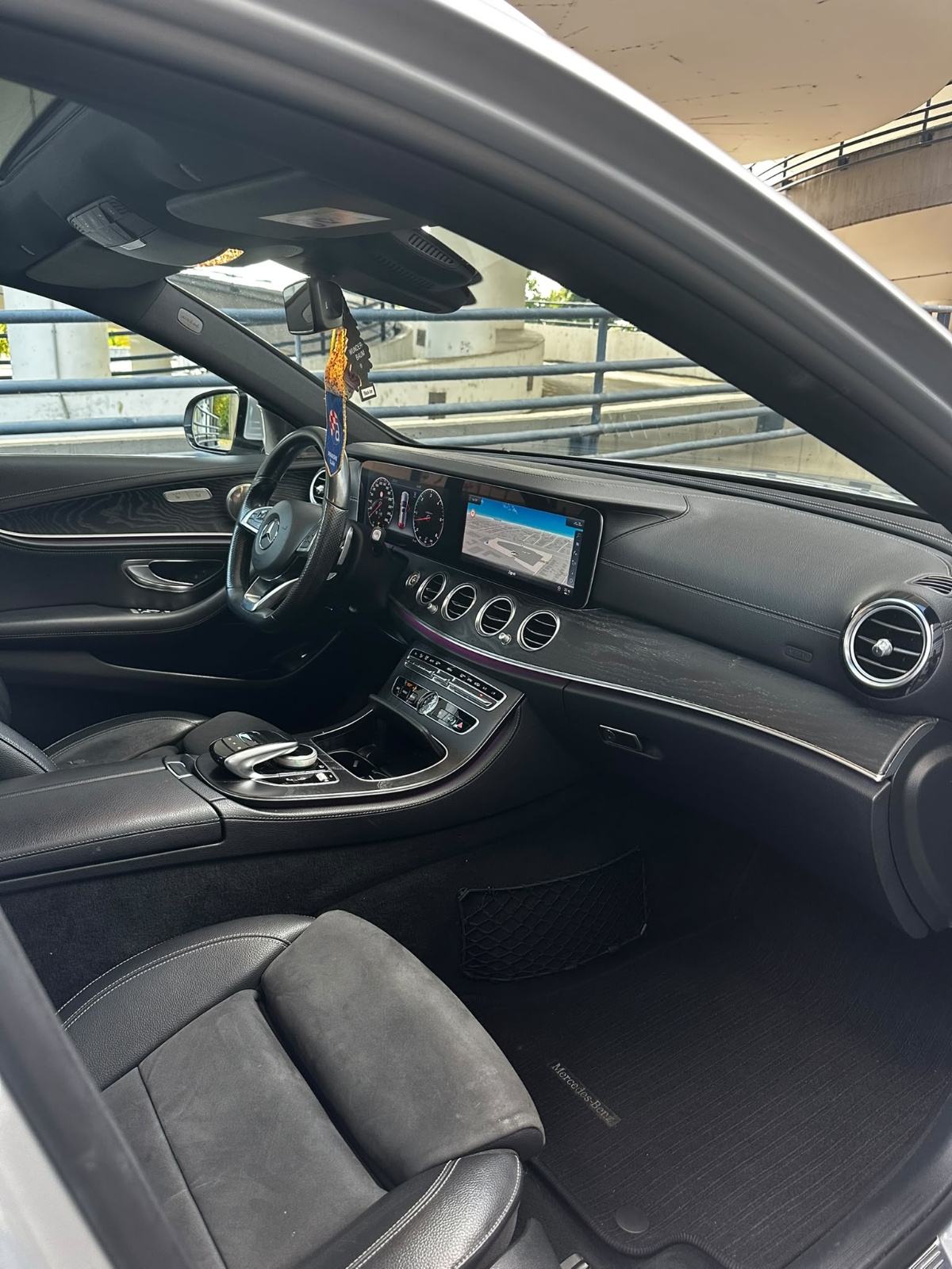 Mercedes-Benz E-klasa T-model 350d 4Matic*AMG*Pano*Navi*360*Novo*, fotografija 11