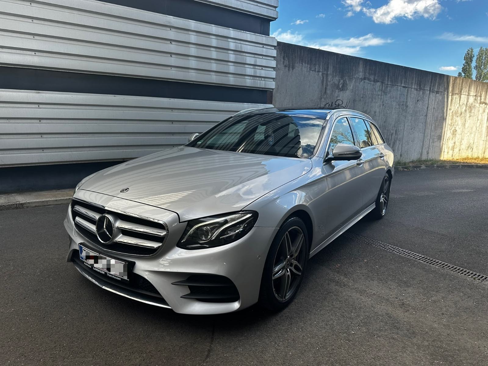 Mercedes-Benz E-klasa T-model 350d 4Matic*AMG*Pano*Navi*360*Novo*, fotografija 4