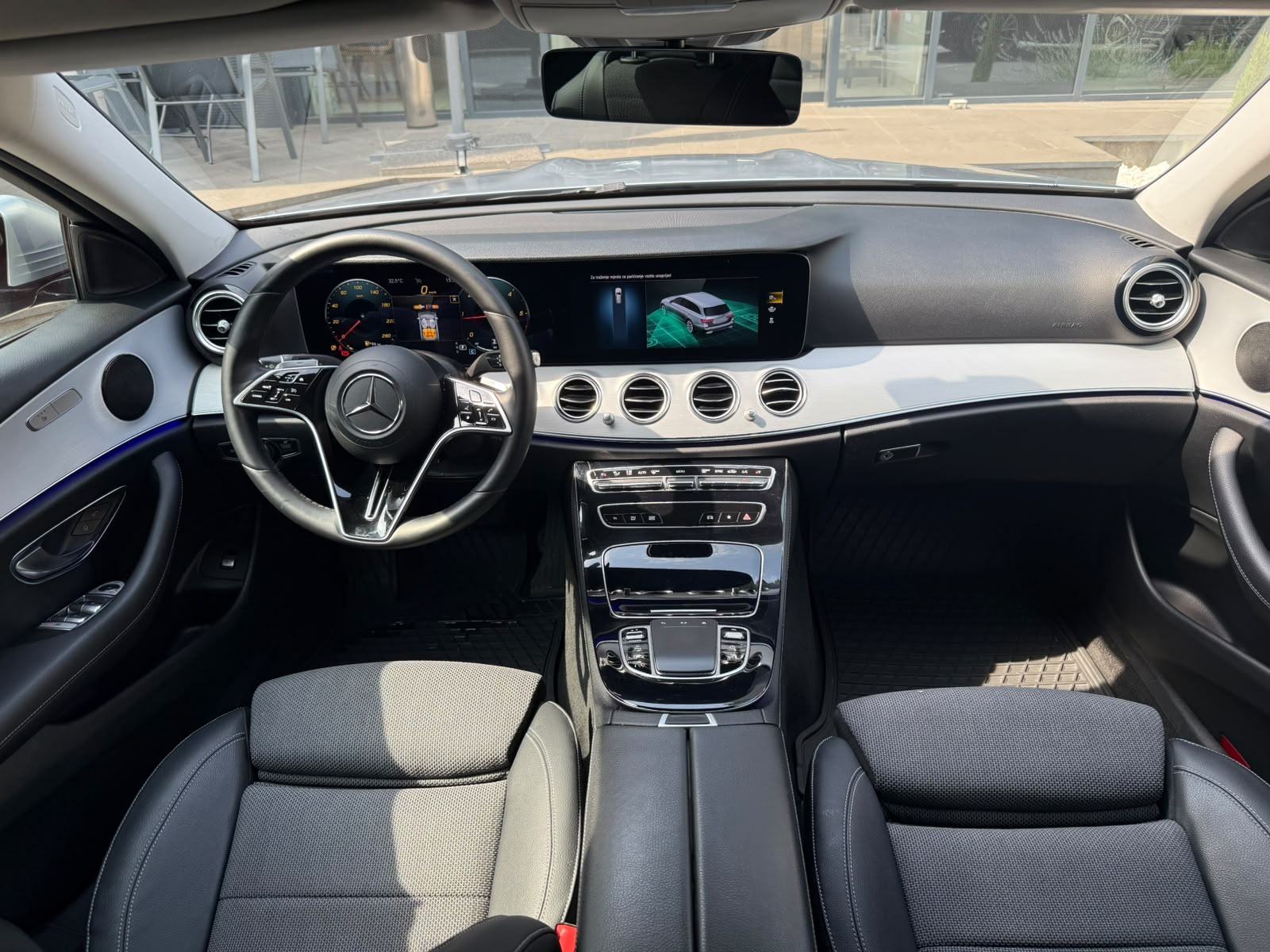 Mercedes-Benz E-klasa T-model E 220 d Karavan, fotografija 8