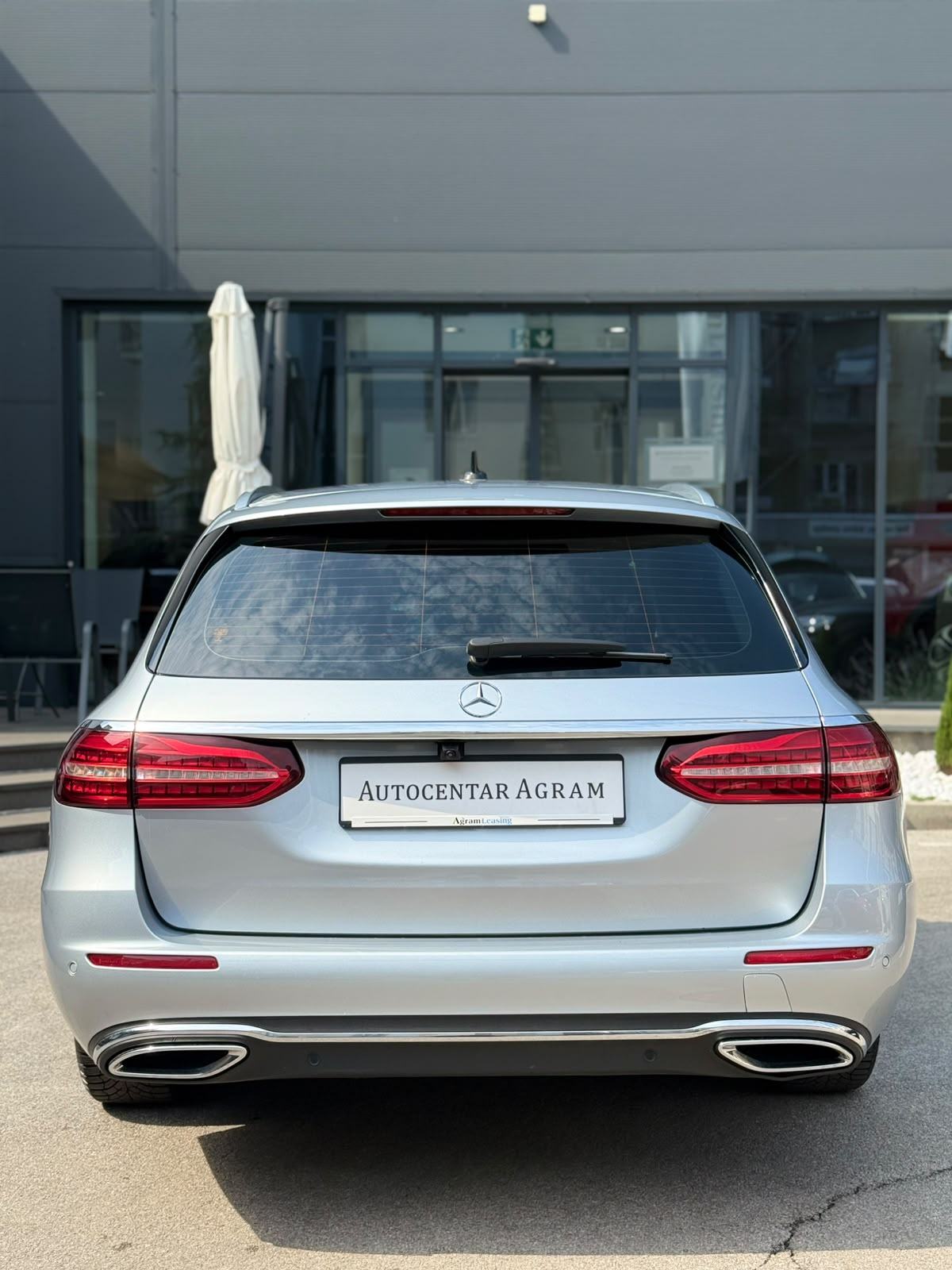 Mercedes-Benz E-klasa T-model E 220 d Karavan, fotografija 7