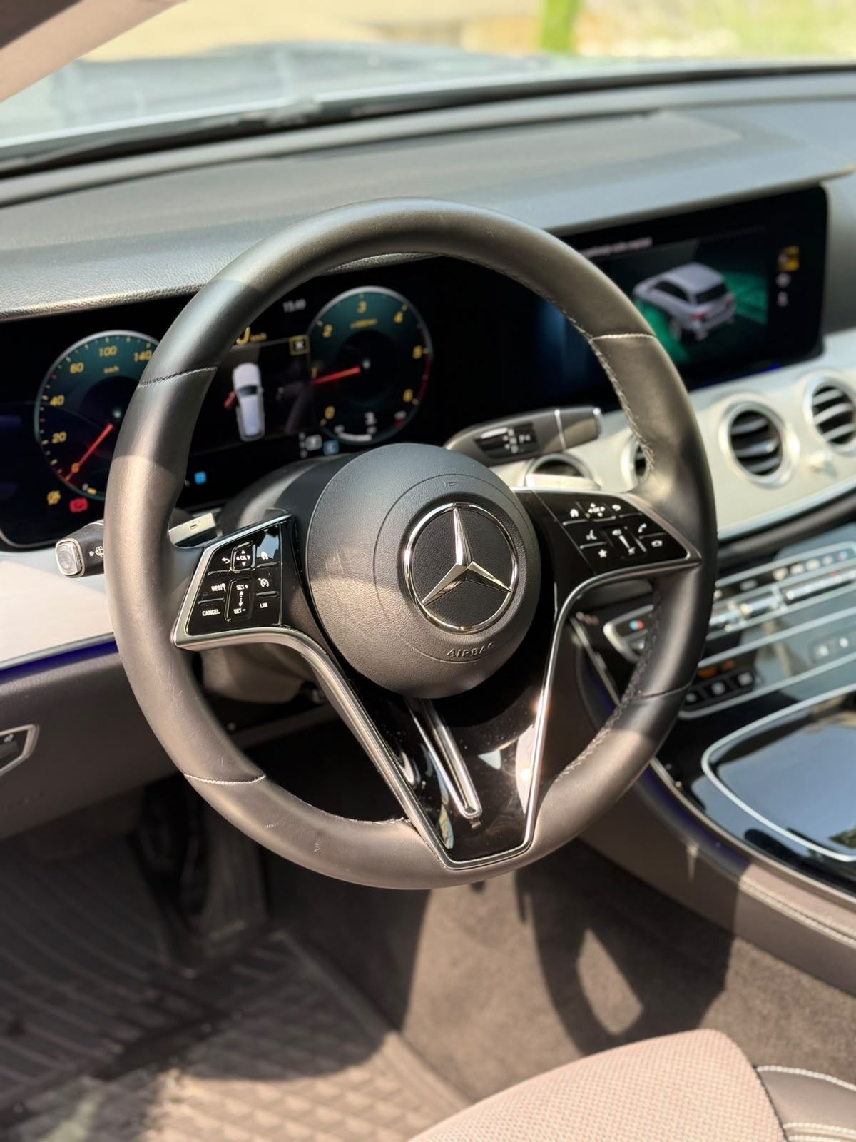 Mercedes-Benz E-klasa T-model E 220 d Karavan, fotografija 16