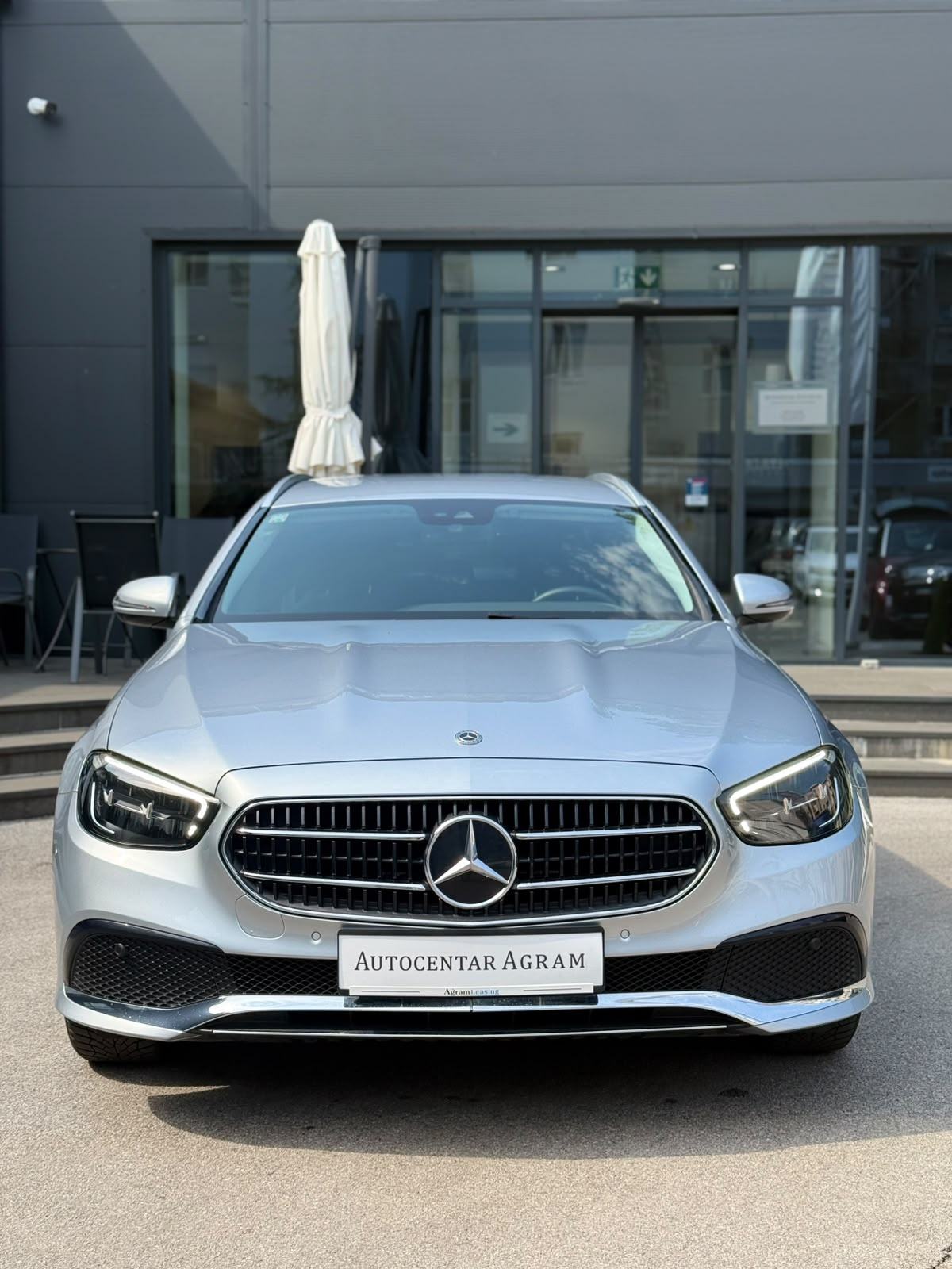 Mercedes-Benz E-klasa T-model E 220 d Karavan, fotografija 4