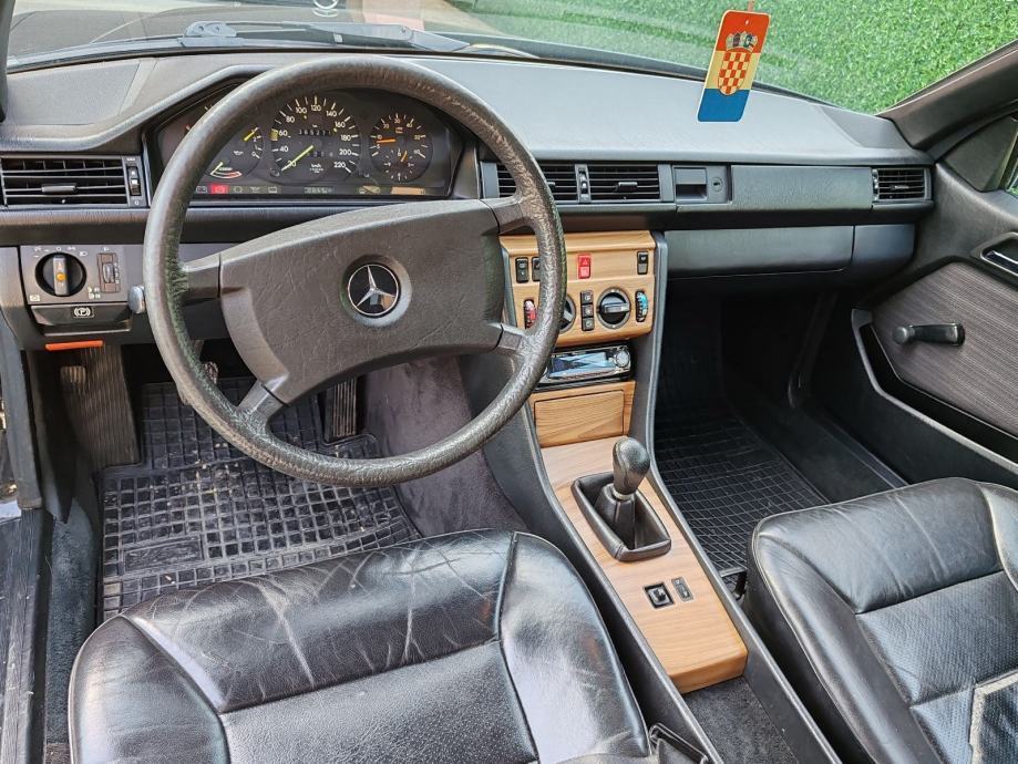 Mercedes-Benz E-klasa W124 Coupe 300TD, fotografija 7