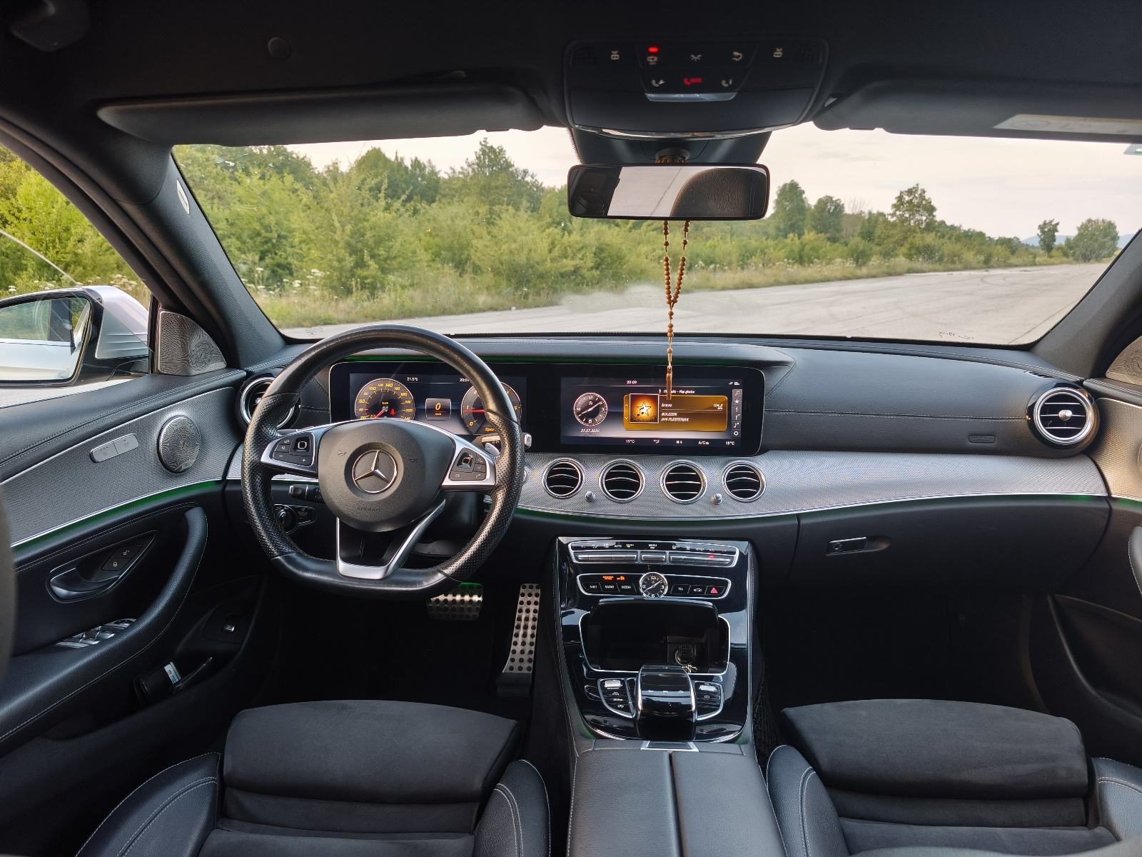 Mercedes-Benz E220 AMG line, pogled izvana - slika 5