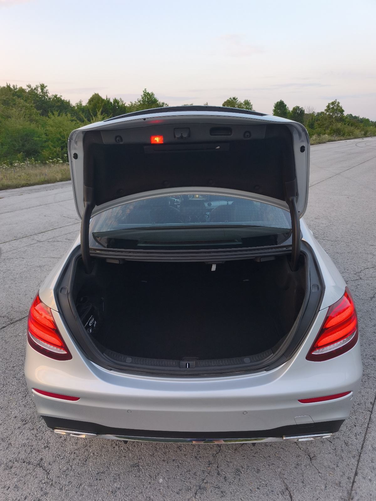 Mercedes-Benz E220 AMG line, fotografija 12