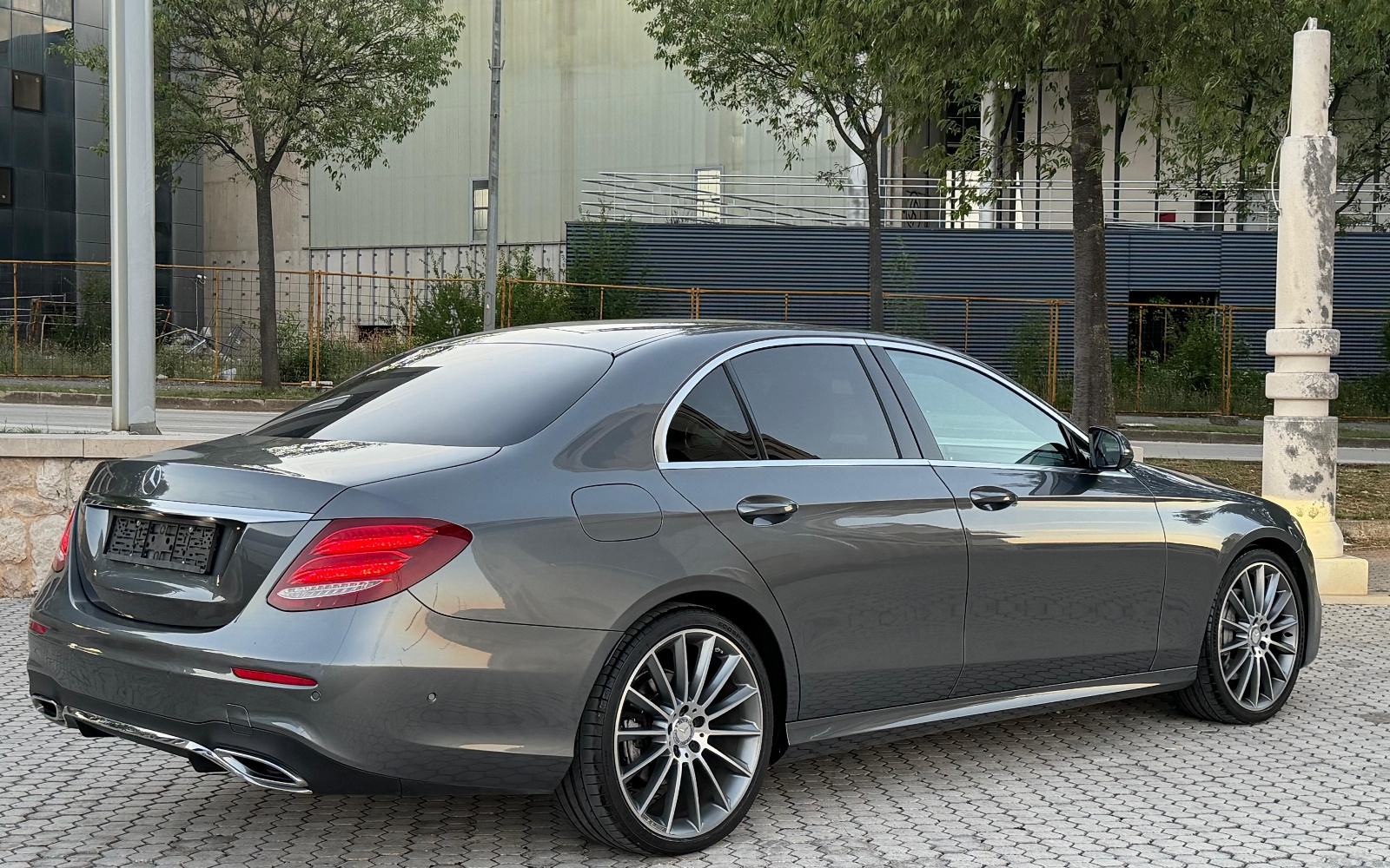 MERCEDES BENZ E220 D - 3xAMG PAKET - WIDESCREEN,KAMERA,AMBIENT LIGHT, fotografija 3