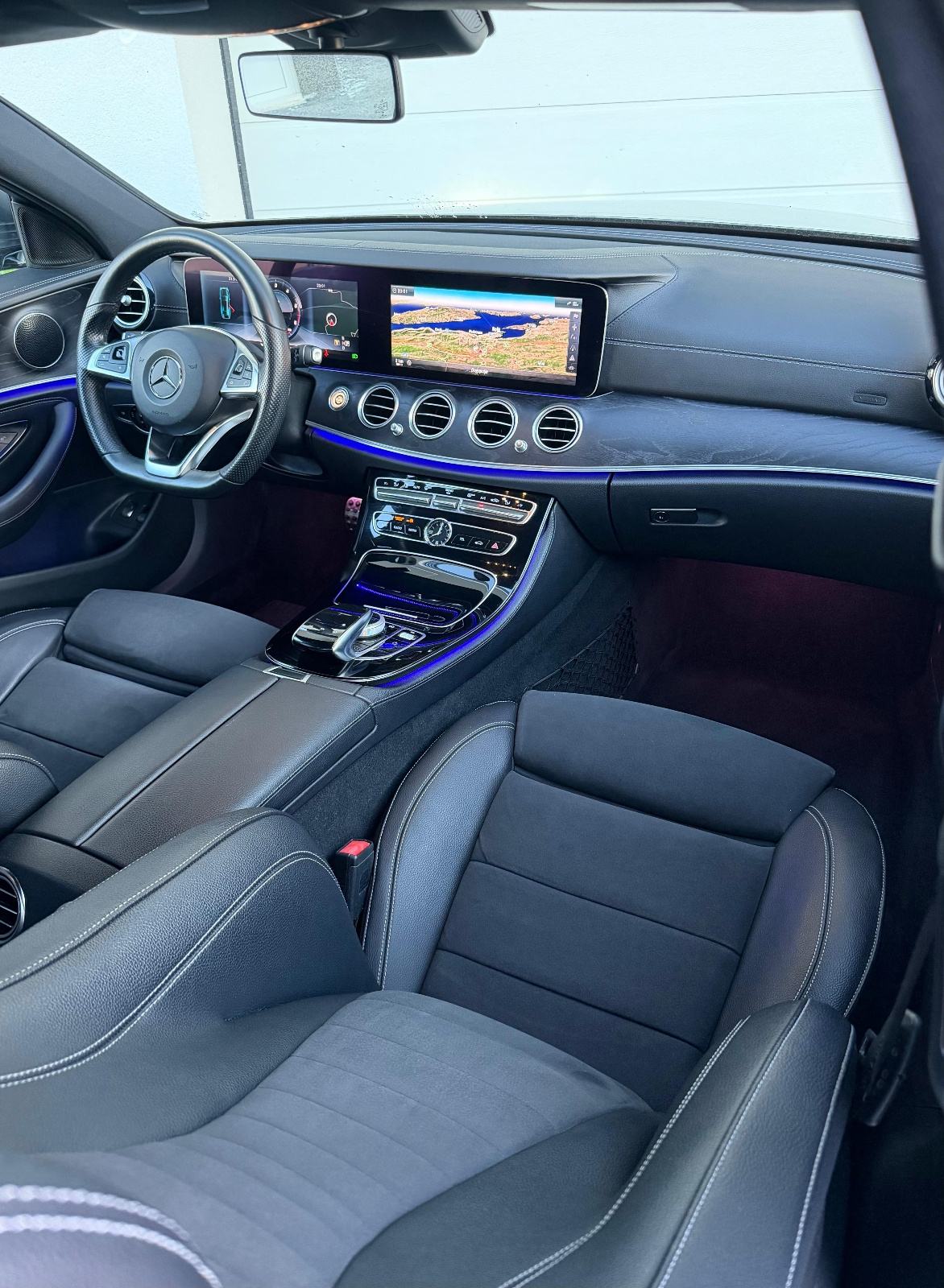 MERCEDES BENZ E220 D - 3xAMG PAKET - WIDESCREEN,KAMERA,AMBIENT LIGHT, fotografija 6