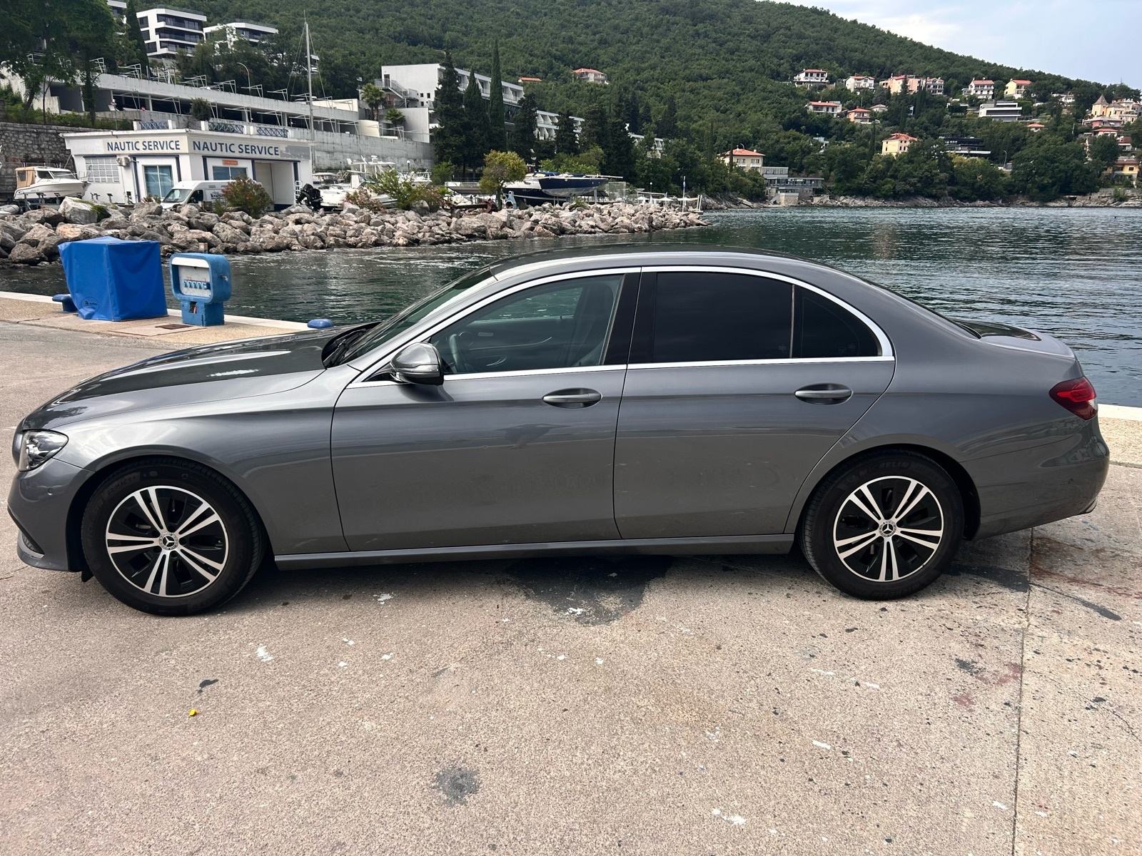 Mercedes-Benz e220d Automatic 9 G!!!!, fotografija 12