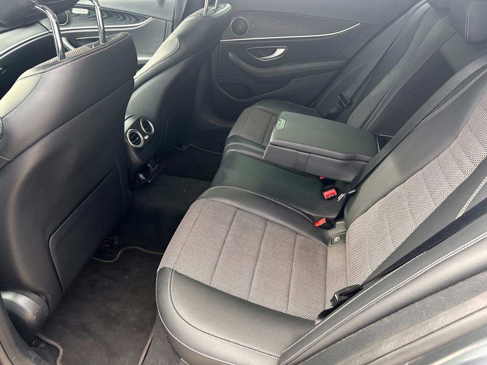 Mercedes-Benz e220d Automatic 9 G!!!!, fotografija 18