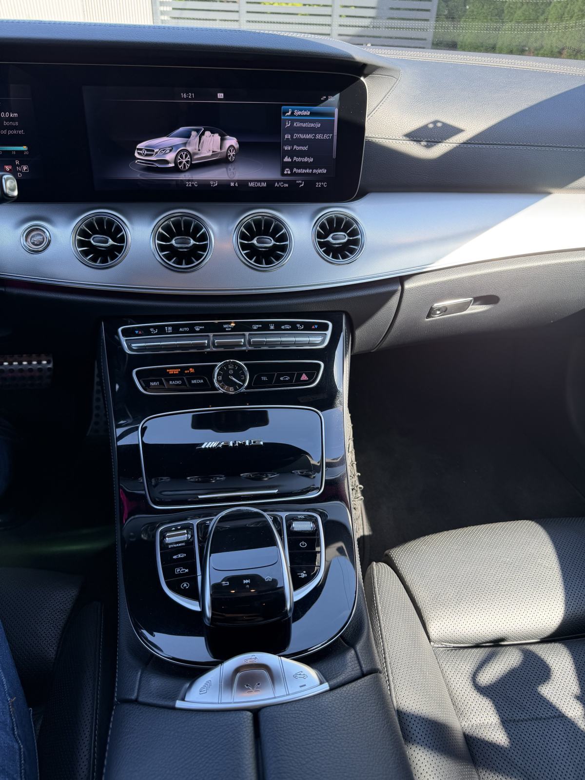 Mercedes-Benz E300 AMG Cabrio ZRAČNI OVJES 360 KAMERA SOFT CLOSE, fotografija 16