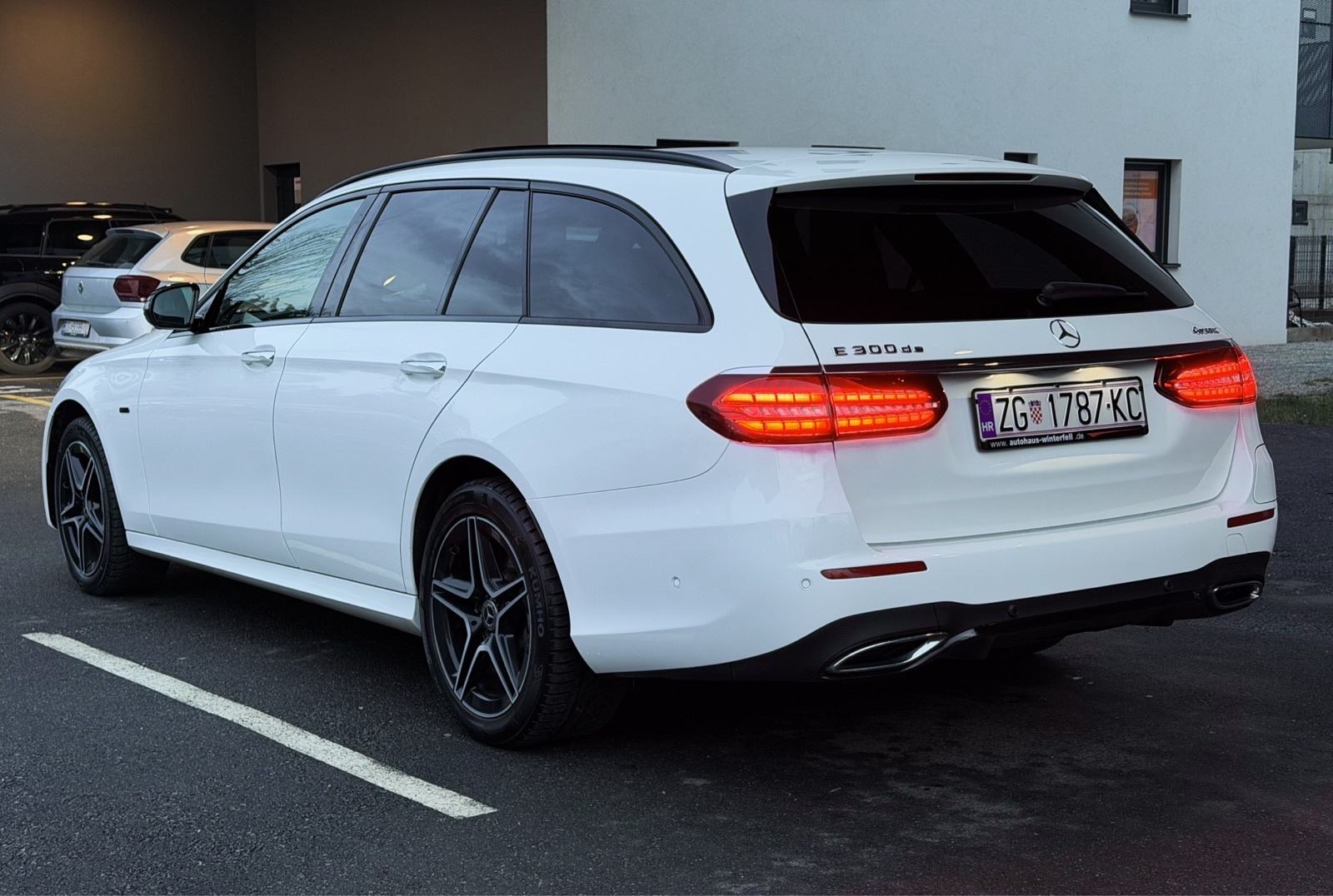 Mercedes-Benz E300de, 4matic, Full AMG, pogled izvana - slika 5