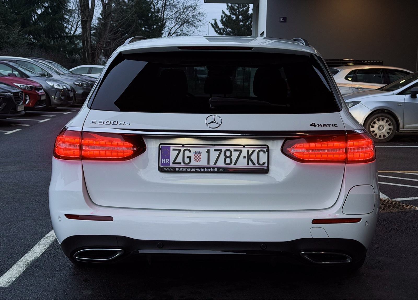 Mercedes-Benz E300de, 4matic, Full AMG, fotografija 6