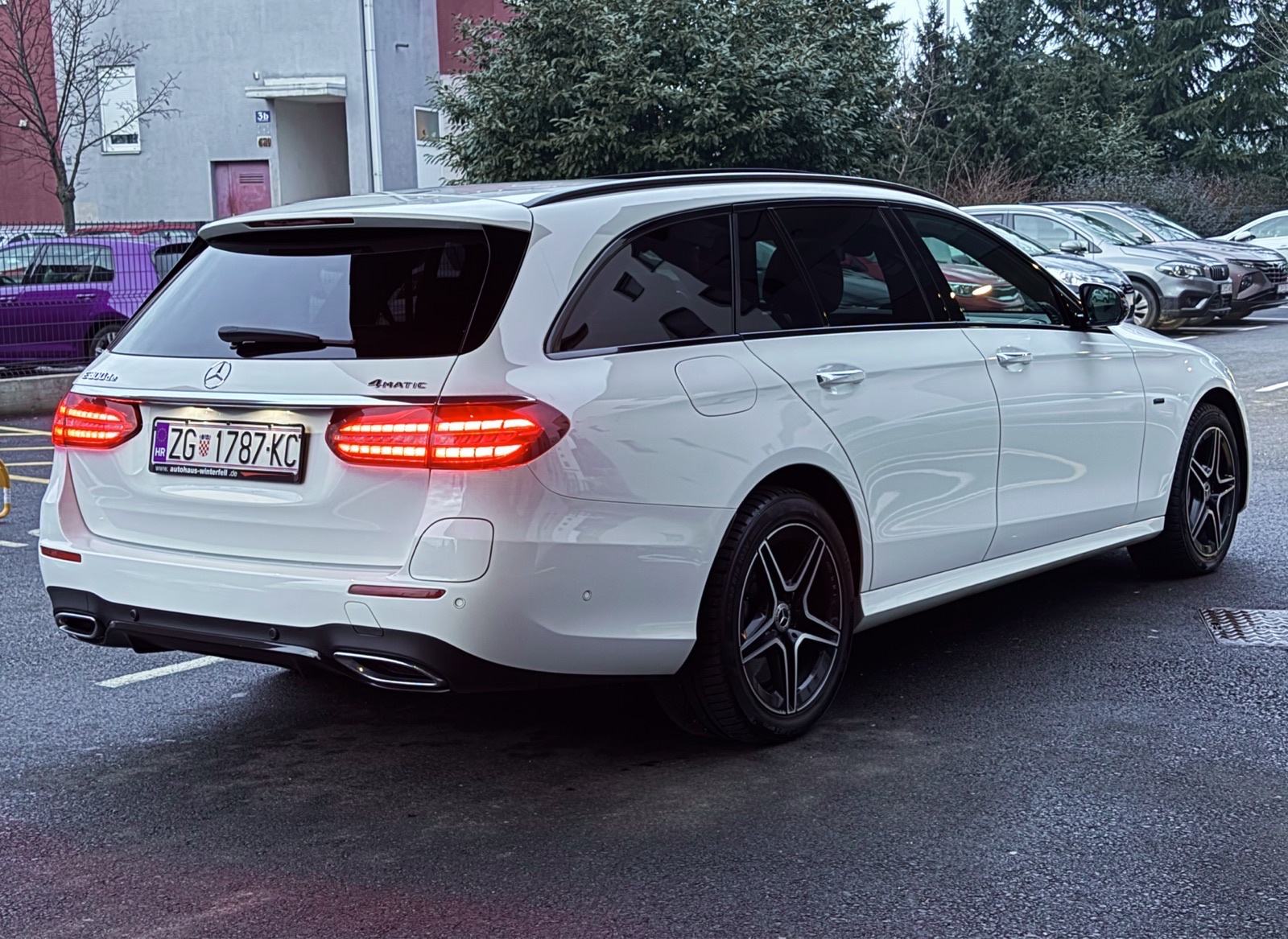 Mercedes-Benz E300de, 4matic, Full AMG, fotografija 7
