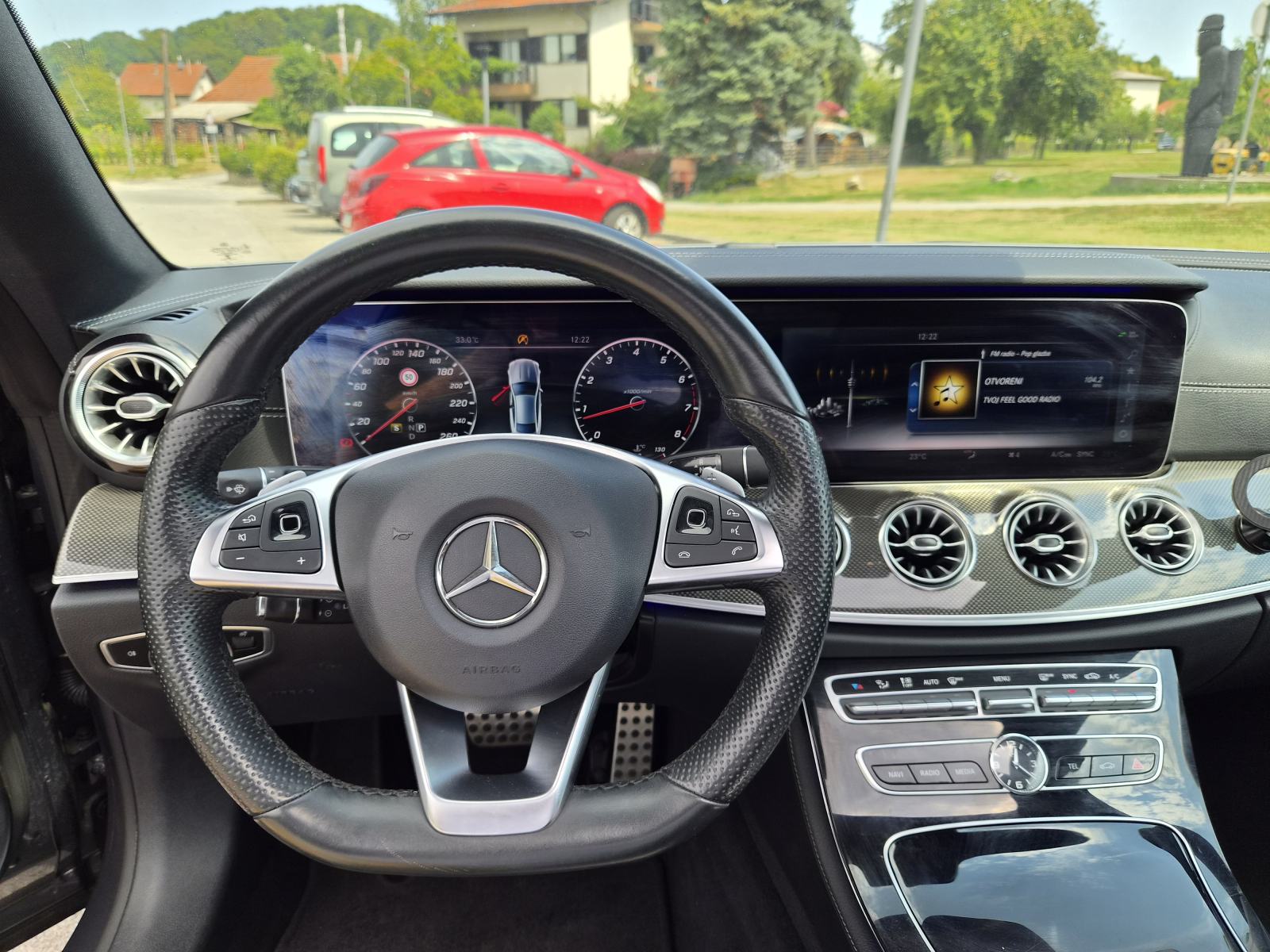 Mercedes-Benz E400 COUPE, 4MATIC, 9G, AMG, 2018., TOP STANJE, SERVISNA, fotografija 14