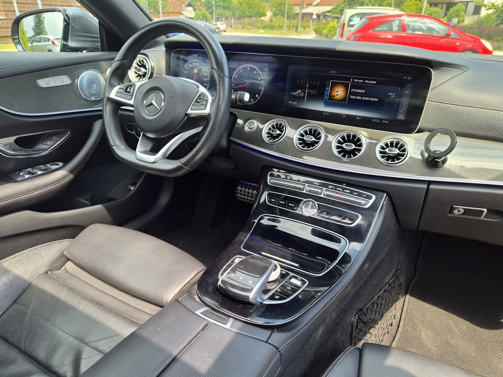 Mercedes-Benz E400 COUPE, 4MATIC, 9G, AMG, 2018., TOP STANJE, SERVISNA, fotografija 18