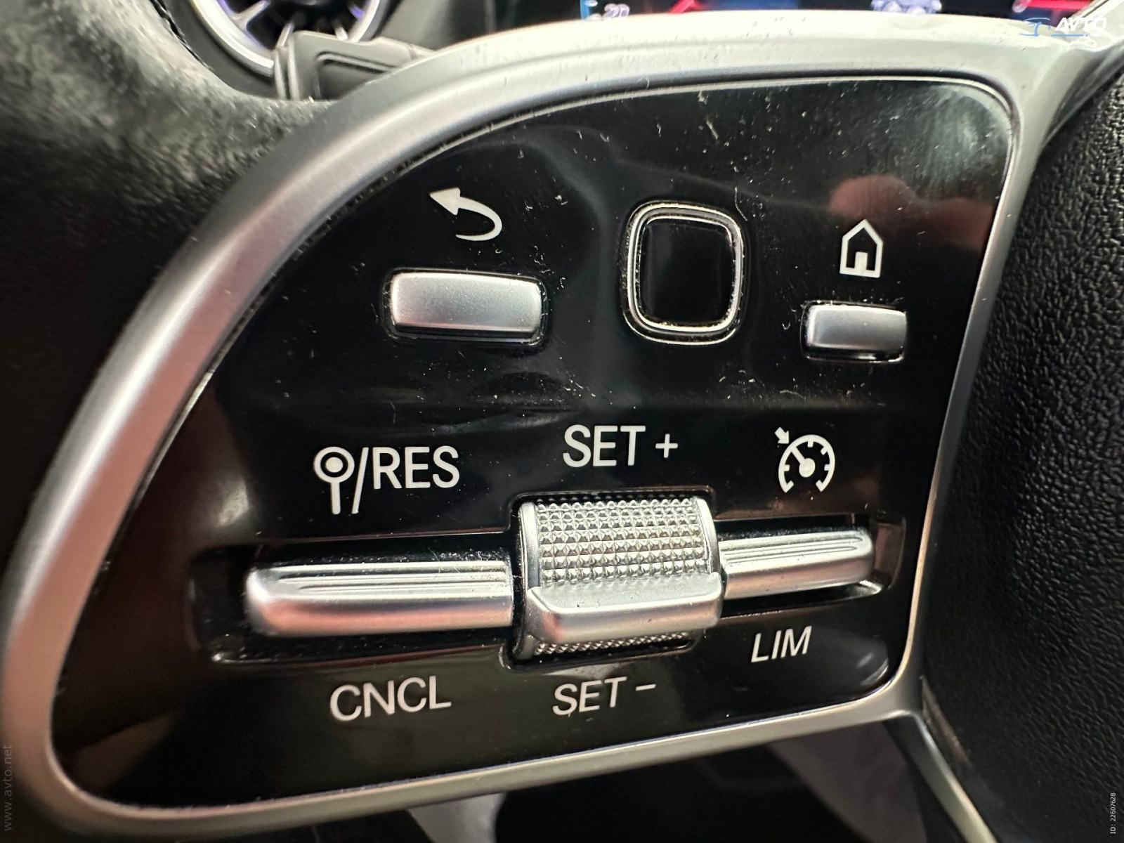 Mercedes-Benz EQA 250 Progressive.KAMERA.NAVI.LED.KOŽA.78.000 KM, fotografija 13