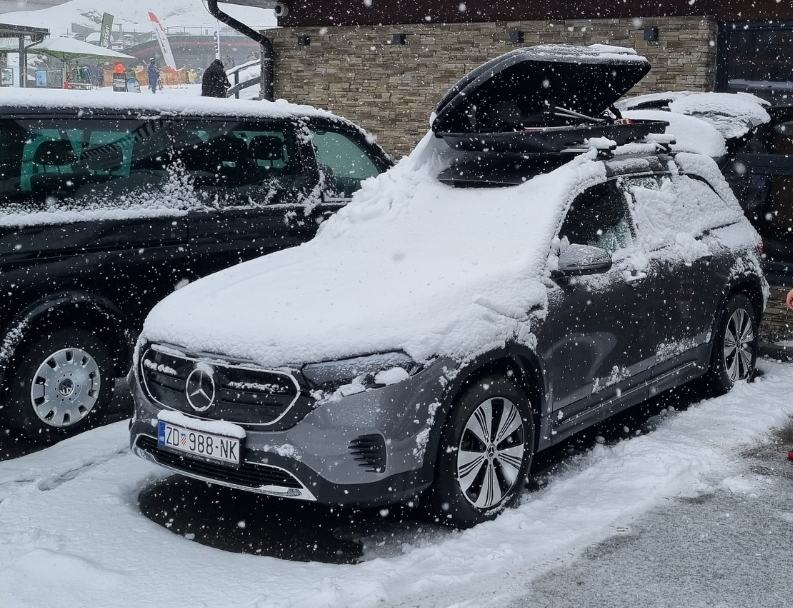 Mercedes-Benz EQB 300 4matic, pogled izvana - slika 3