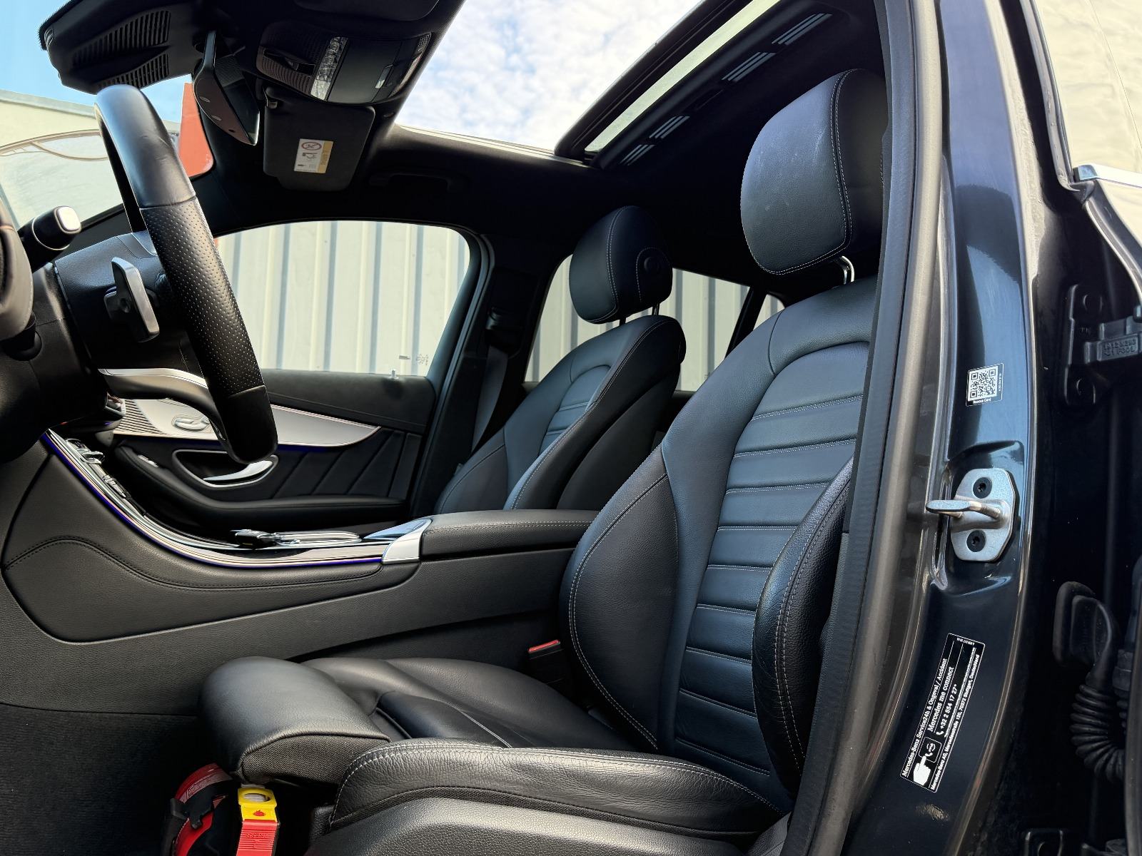 Mercedes-Benz EQC 400, AMG, TOP STANJE, SERVISNA, fotografija 18
