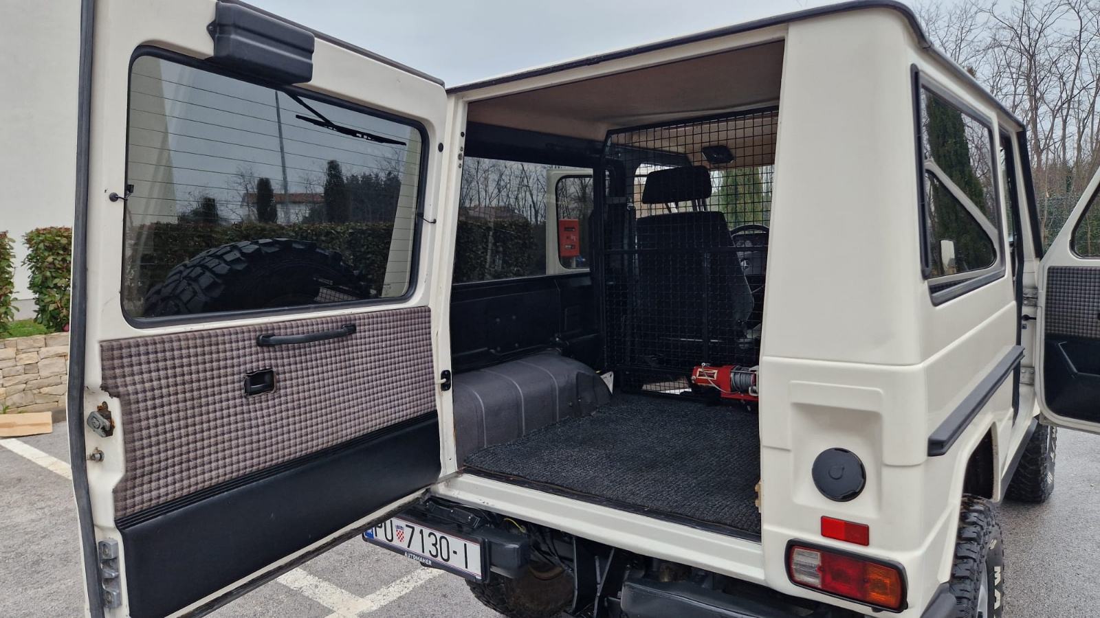 Mercedes-Benz G klasa 240 GD Diesel, 4x4, Reg:6.2027, Nove gume, Vitlo, fotografija 13