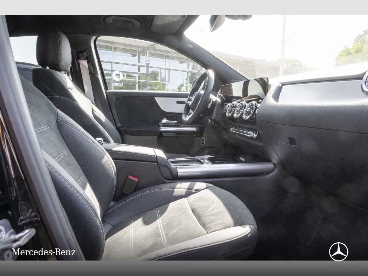 Mercedes-Benz GLA 180 AMG automatik, fotografija 7