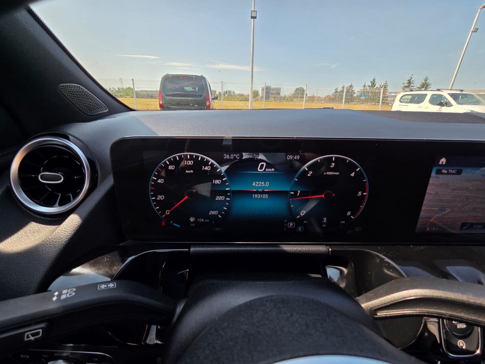 MERCEDES-BENZ GLA 2,0 D AUTOMATIK 150 KS,, fotografija 14