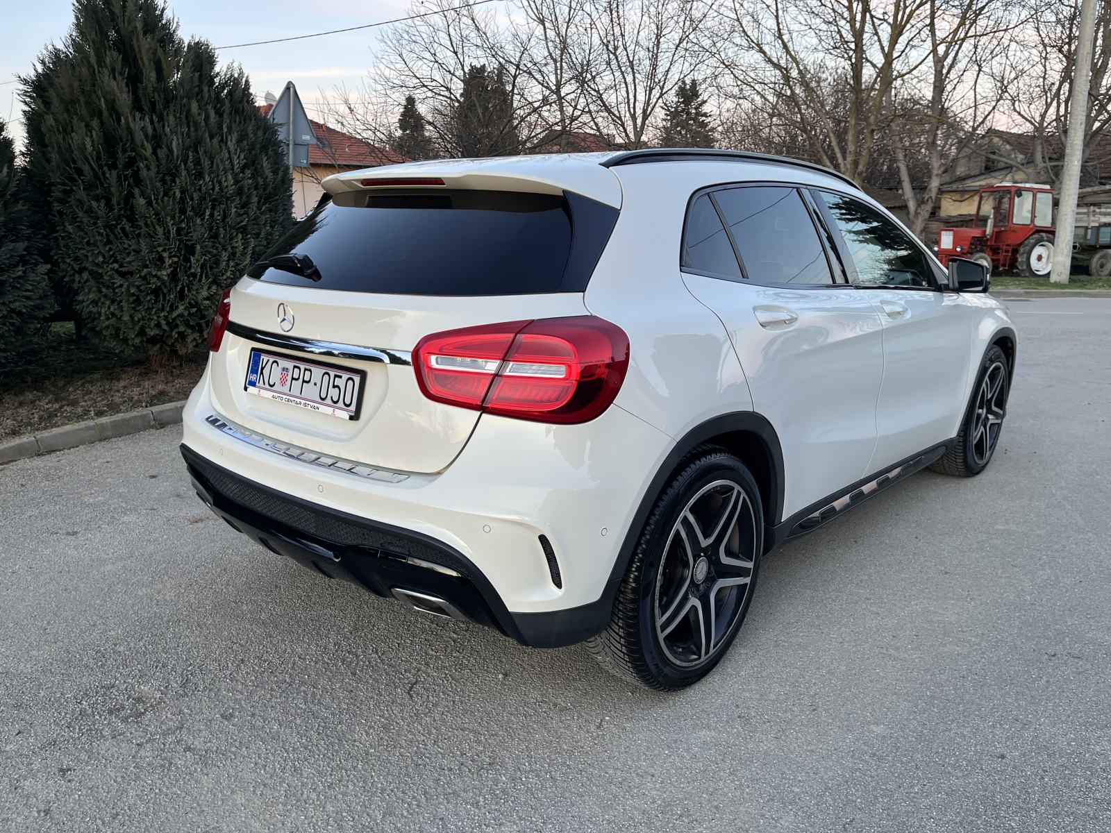 Mercedes-Benz GLA 200 CDI 4MATIC AMG, fotografija 7