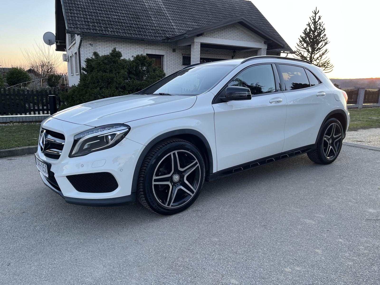 Mercedes-Benz GLA 200 CDI 4MATIC AMG, fotografija 4