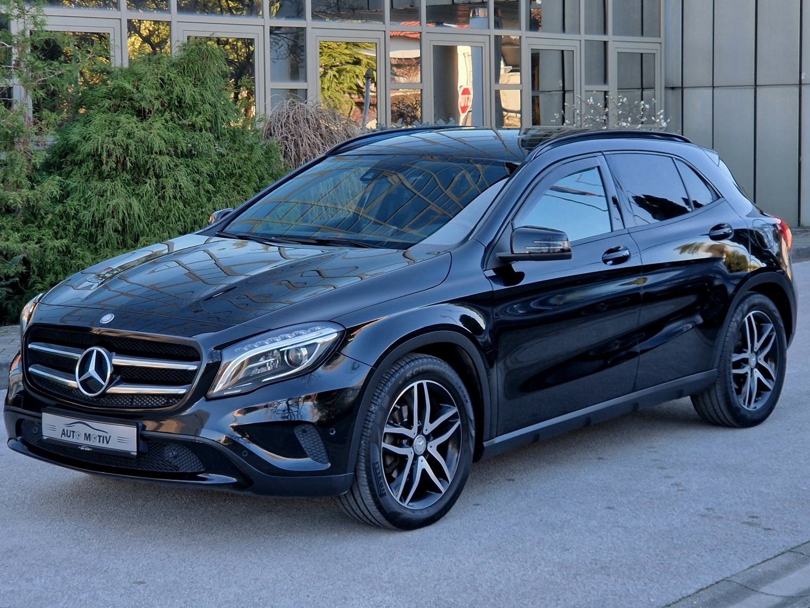 MERCEDES-BENZ GLA 200 CDI 4MATIC - BOGATA OPREMA-SERVISNA-REG.07/2027., fotografija 1
