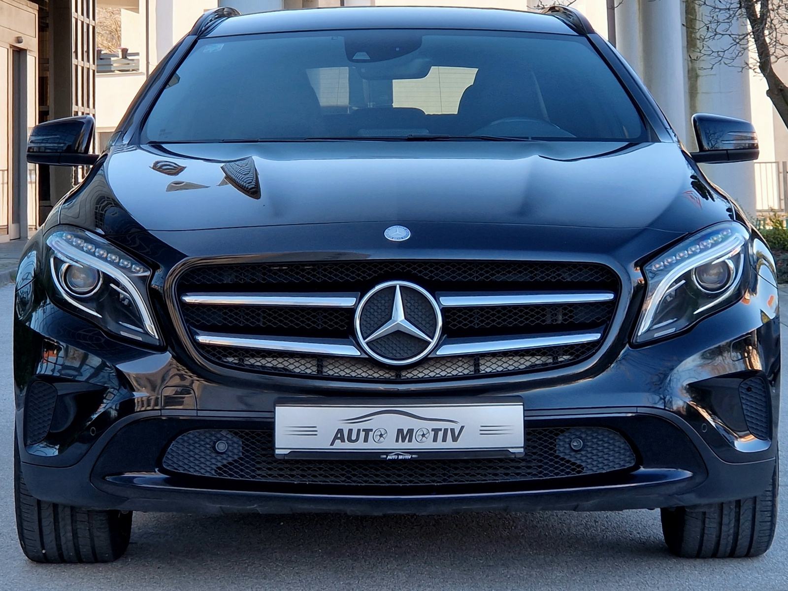 MERCEDES-BENZ GLA 200 CDI 4MATIC - BOGATA OPREMA-SERVISNA-REG.07/2027., fotografija 4