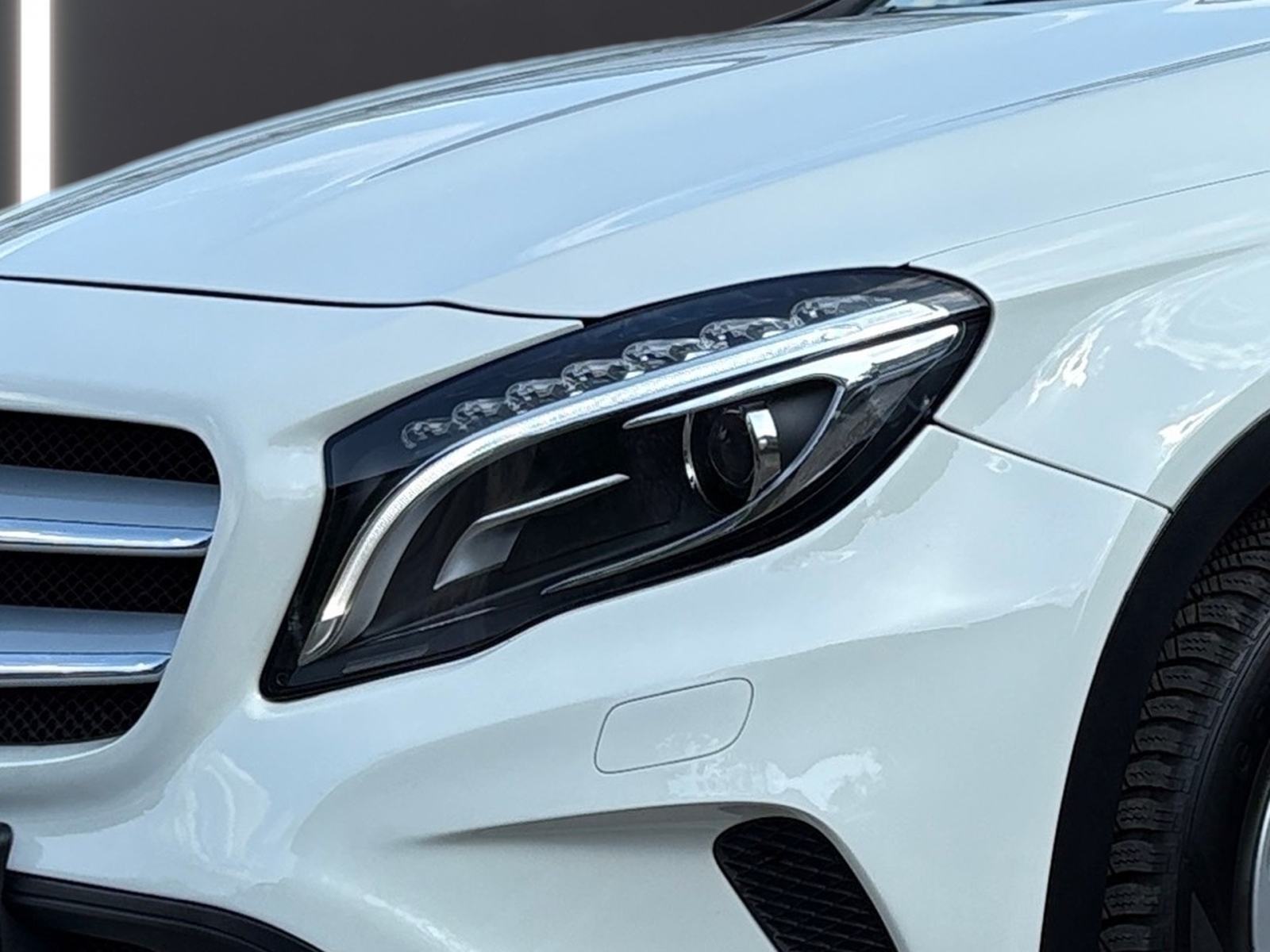 Mercedes-Benz GLA 200 CDI 4MATIC ODLICAN, fotografija 5