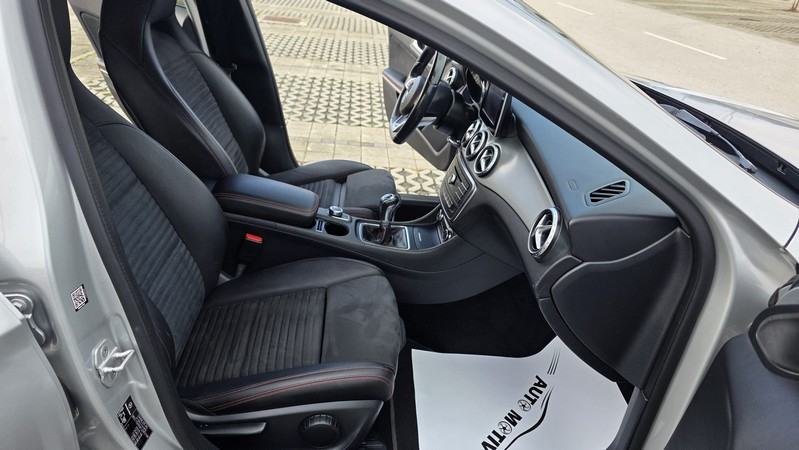 MERCEDES-BENZ GLA 200 CDI AMG - **SERVISNA - TOP STANJE - ATRAKTIVAN**, fotografija 15