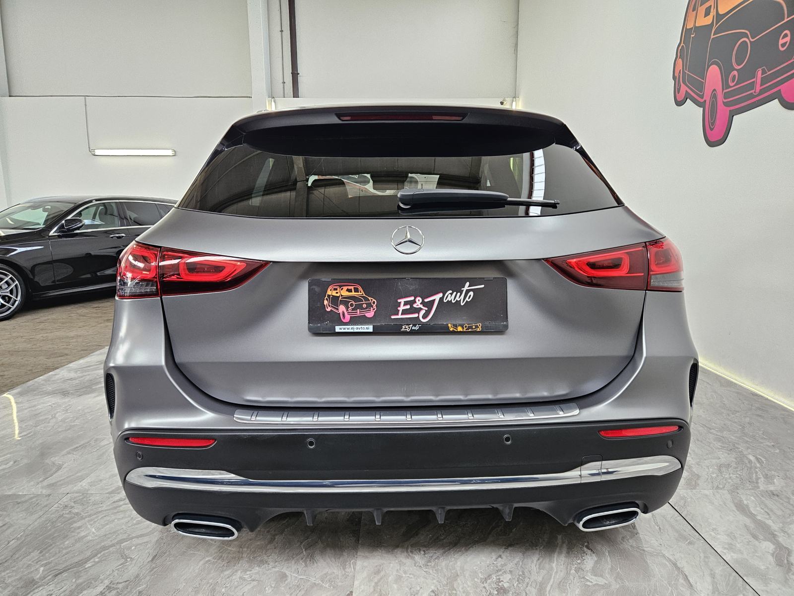 Mercedes-Benz GLA 200 d AMG-LINE MATT KAMERA AMBIENT ASSIST KEYLESS, fotografija 4